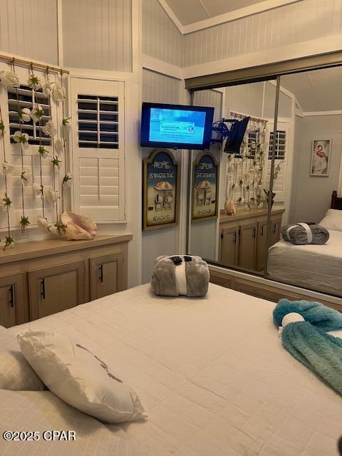 Emerald Pointe Resort - Residential Lease