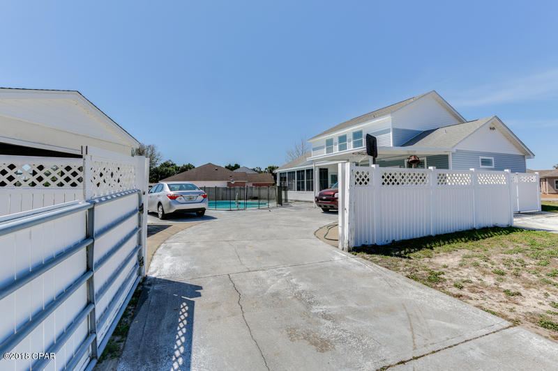 [No Recorded Subdiv] - Residential