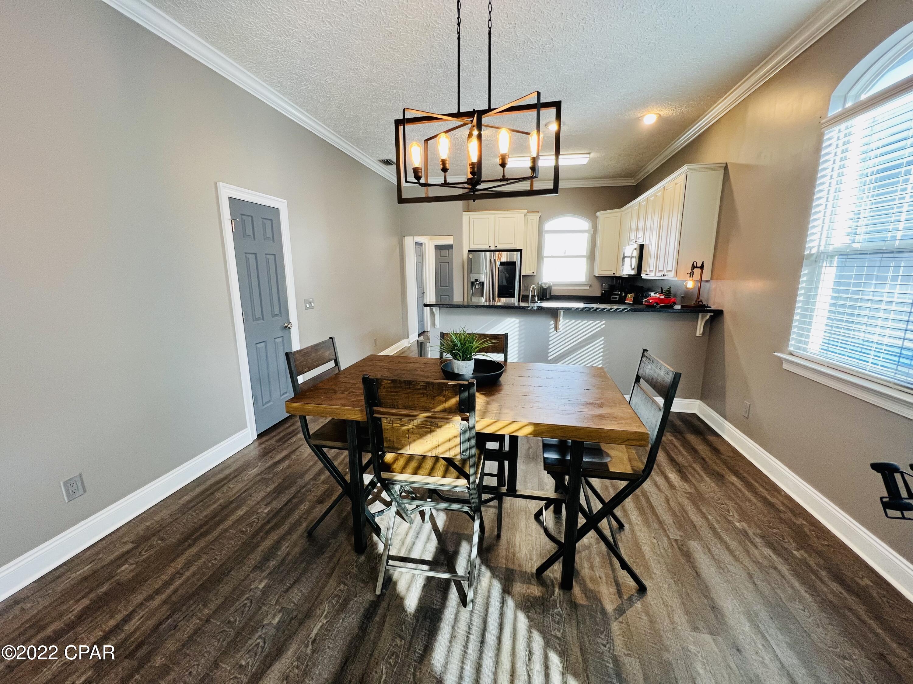 Riverside Park - Residential Lease