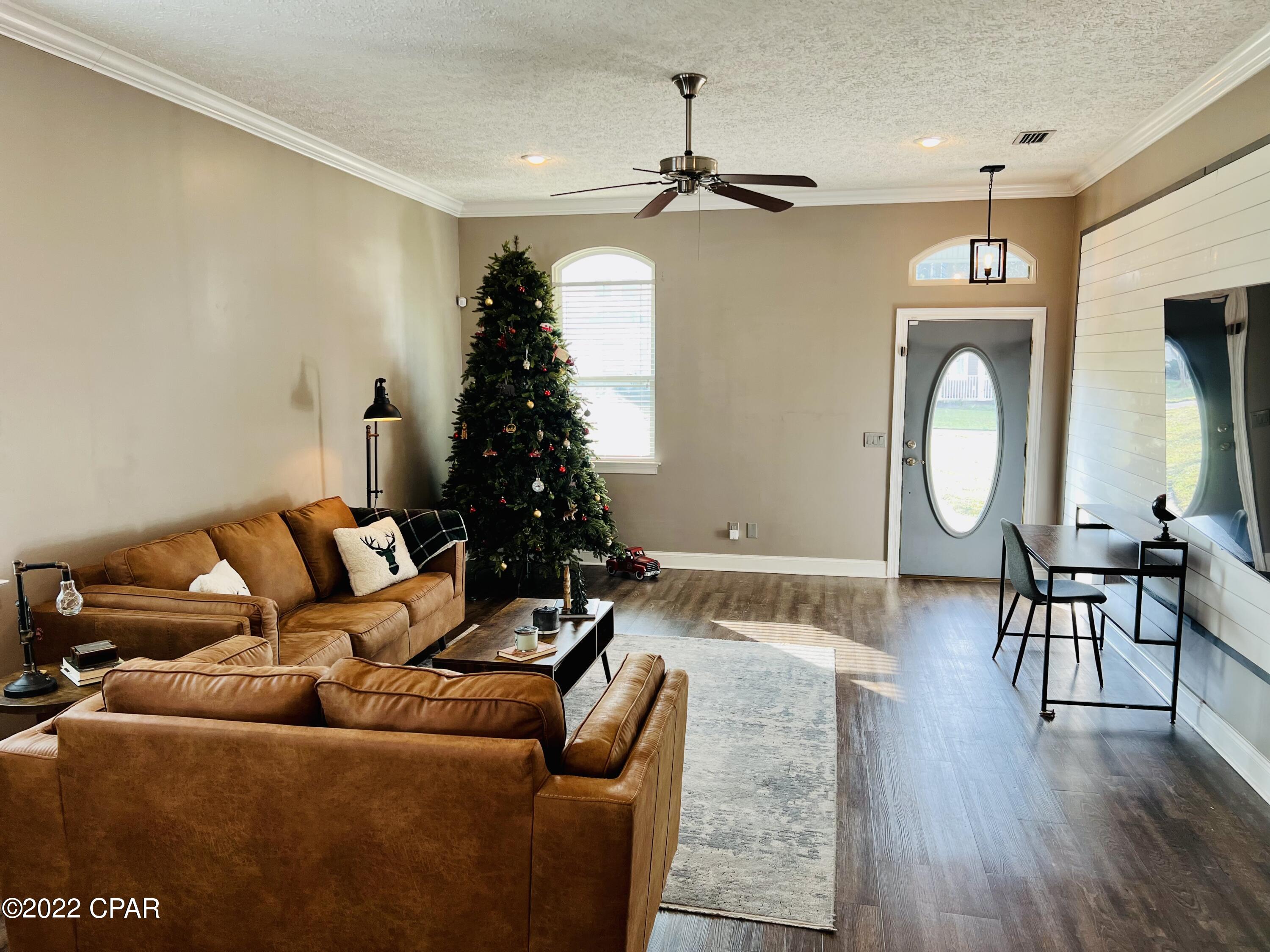 Riverside Park - Residential Lease