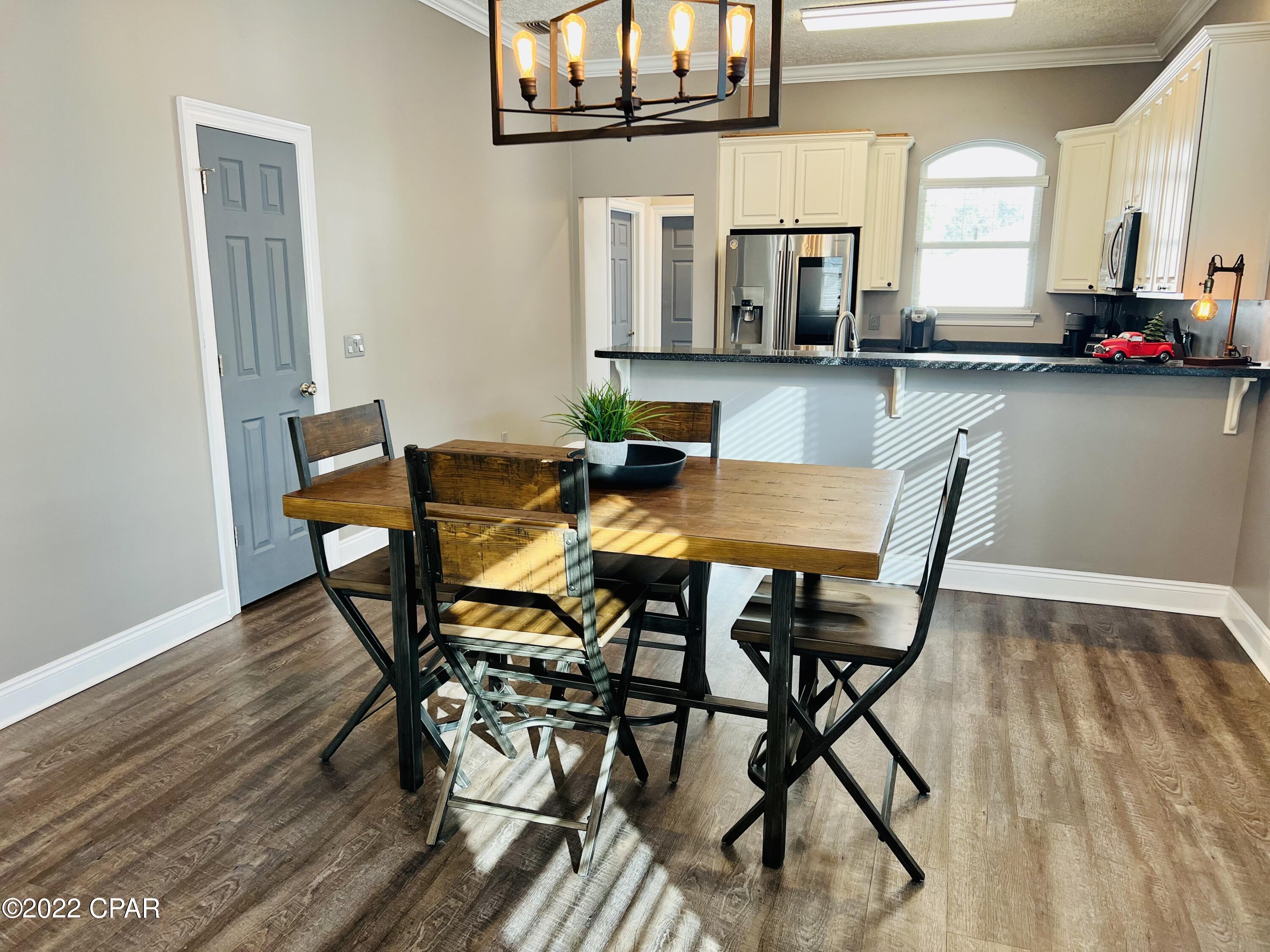 Riverside Park - Residential Lease