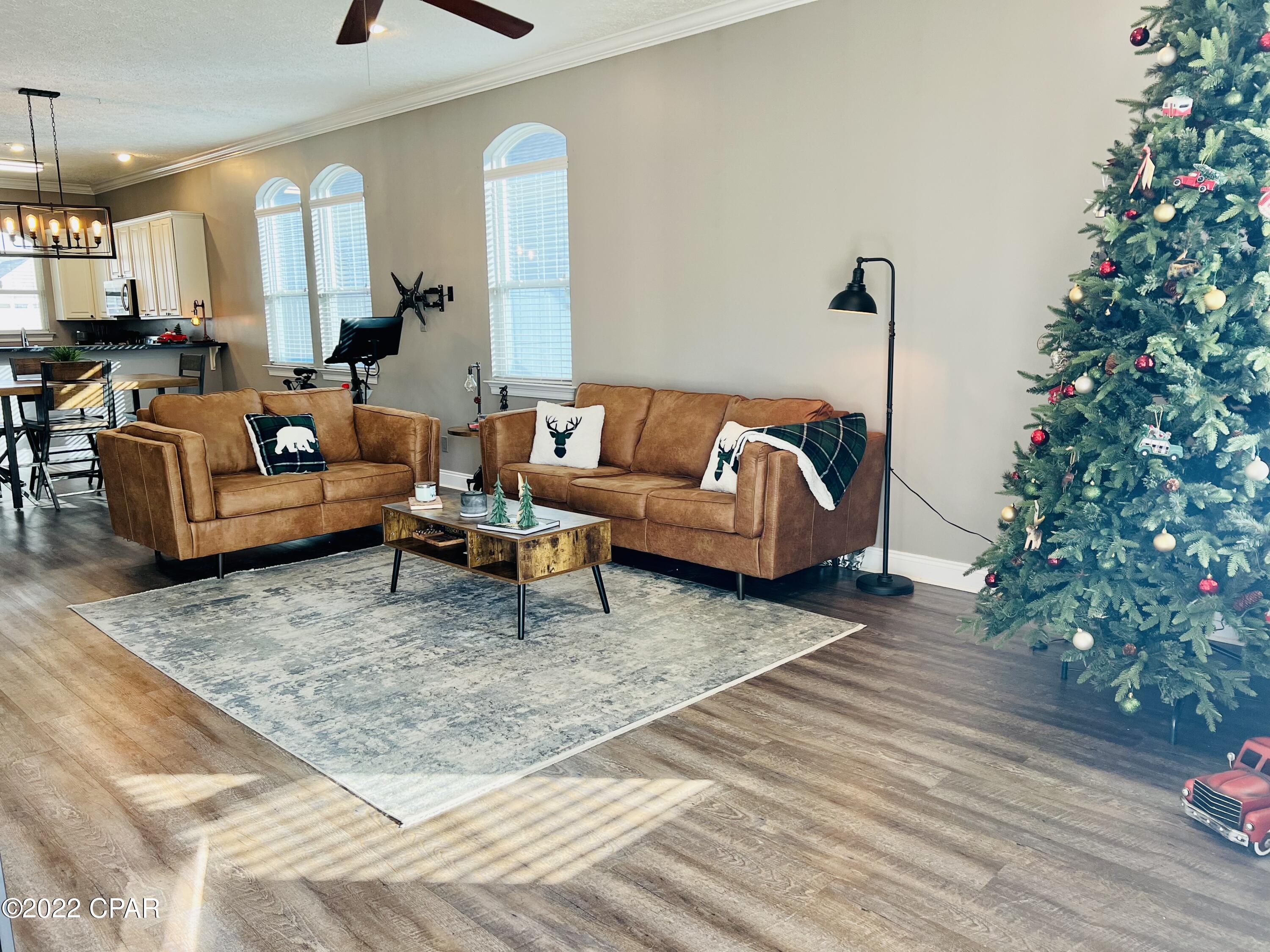 Riverside Park - Residential Lease