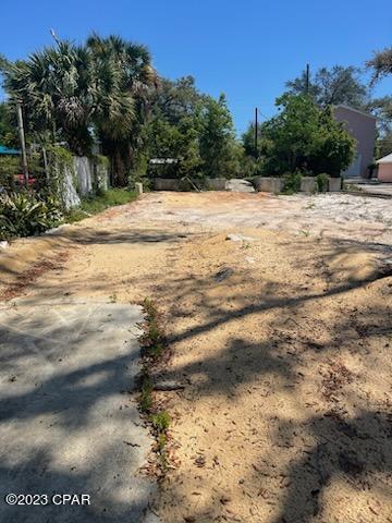 Sudduths 1st Add - Land