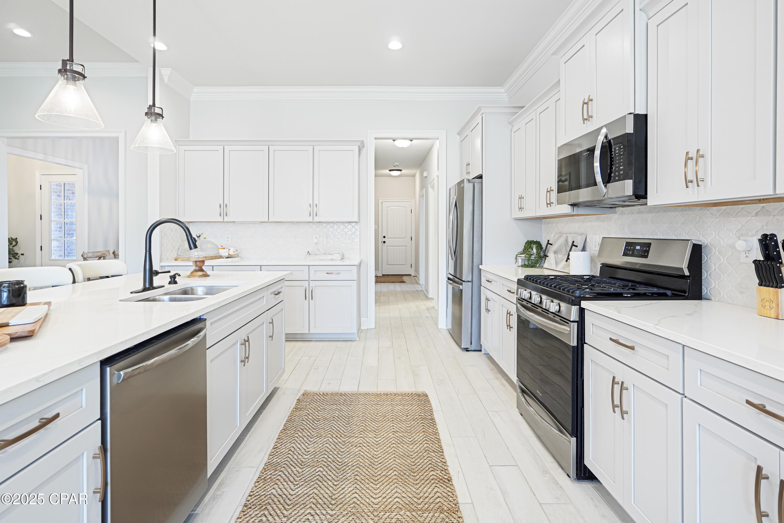 Hammock Bay - Residential