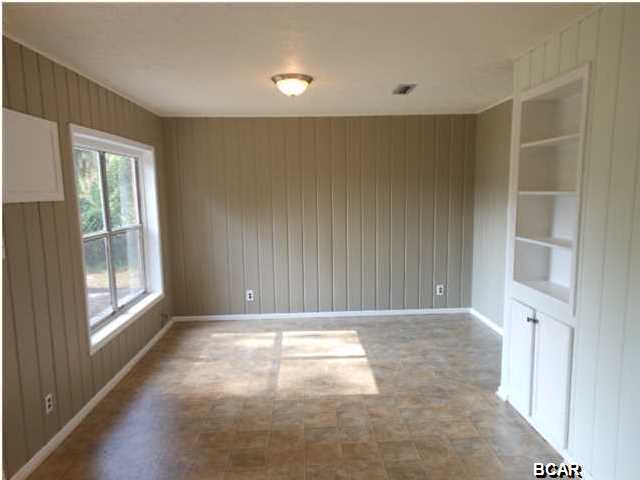 Lake Add To Lynn Haven - Residential