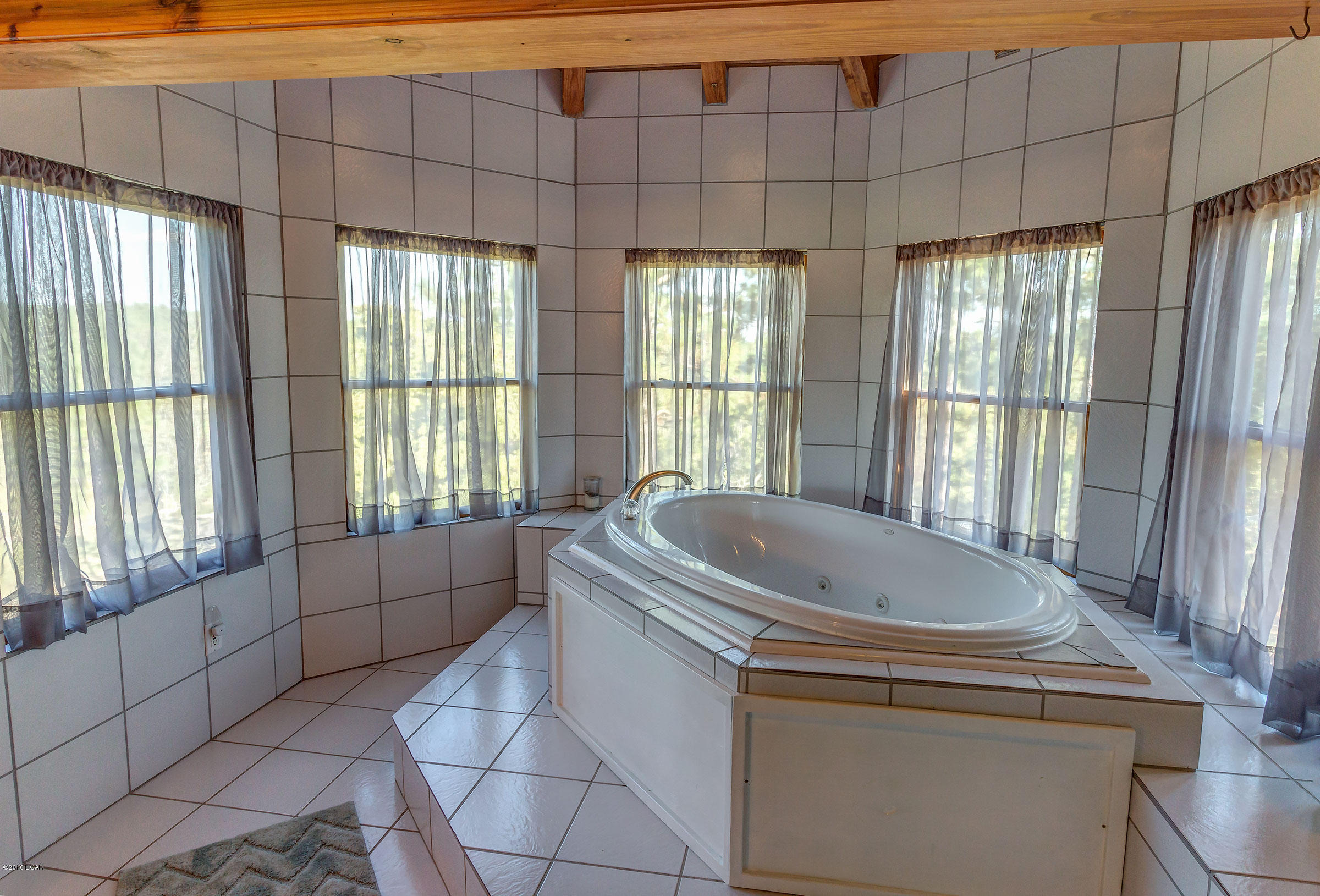 Compass Lake In The Hills - Residential