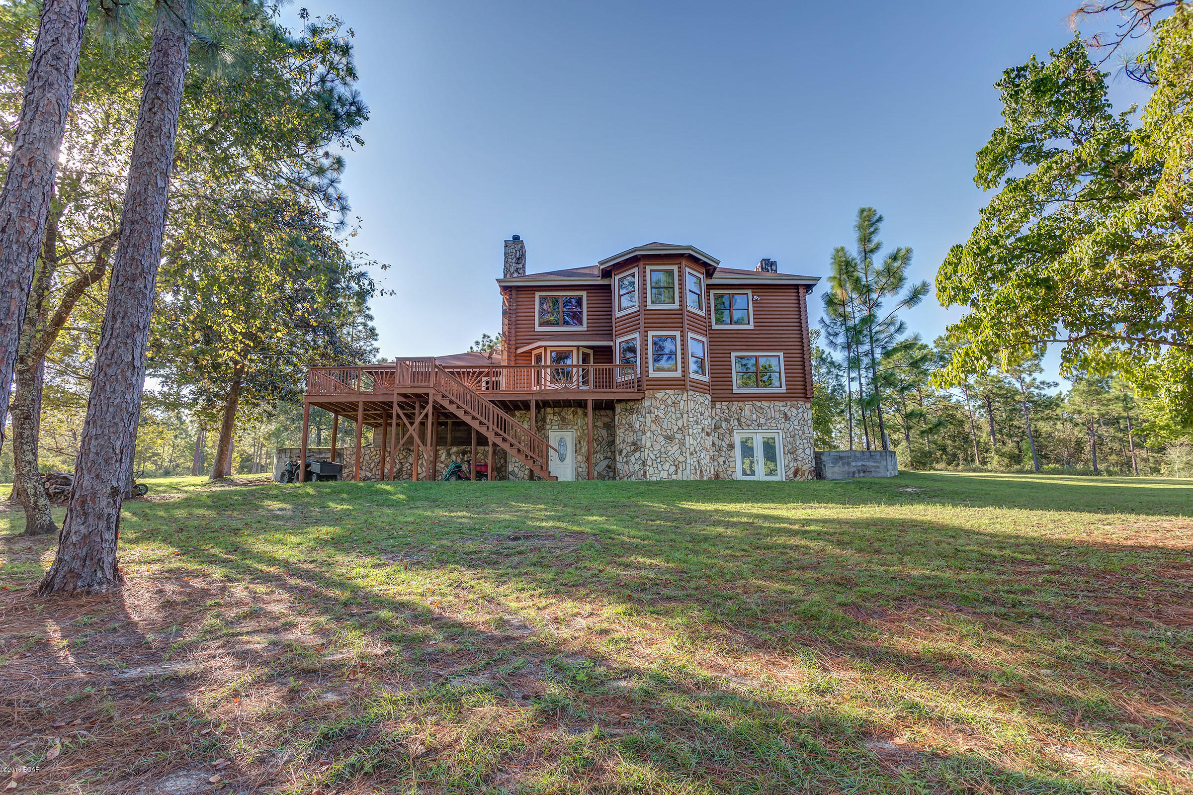 Compass Lake In The Hills - Residential