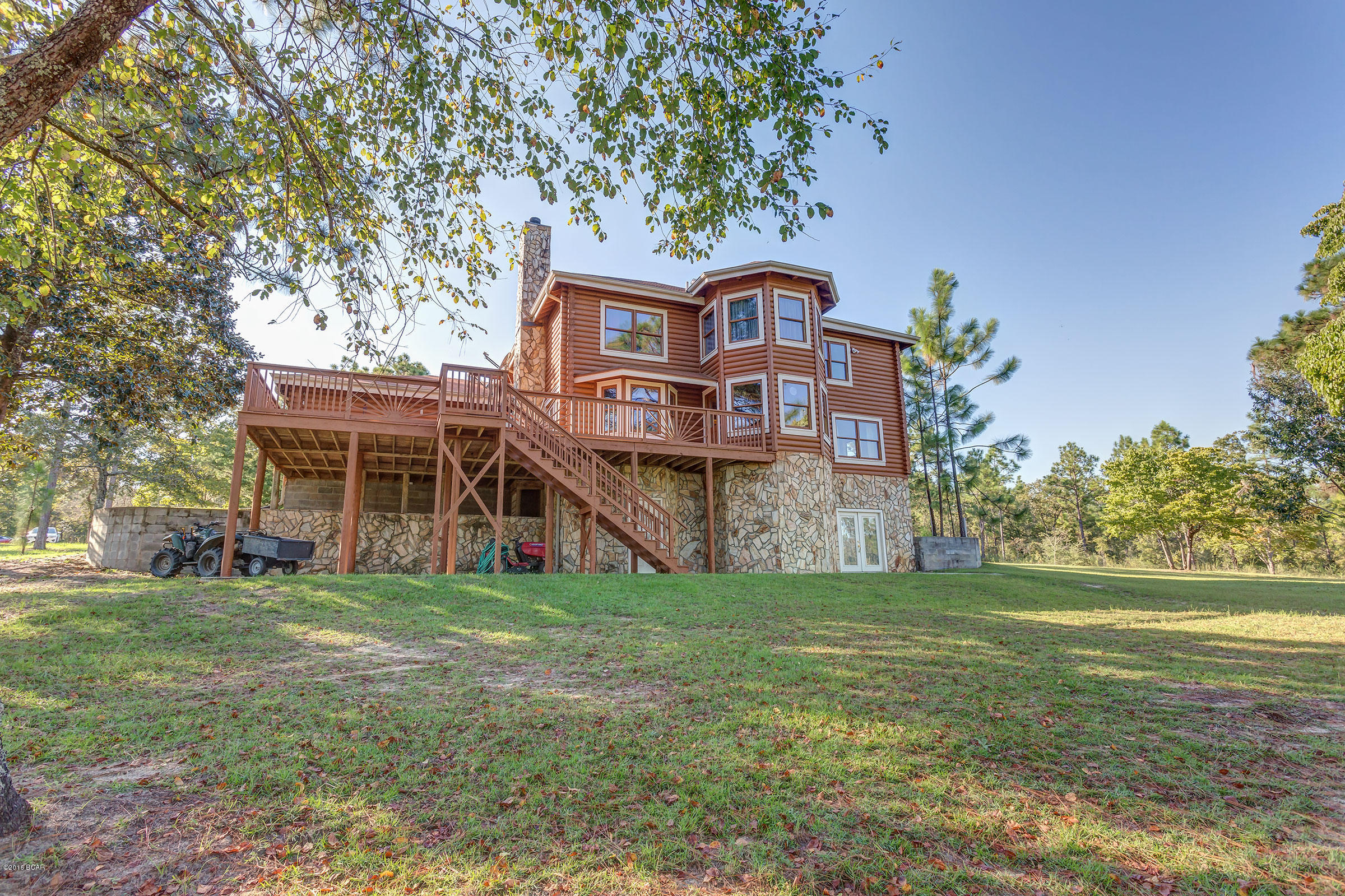 Compass Lake In The Hills - Residential