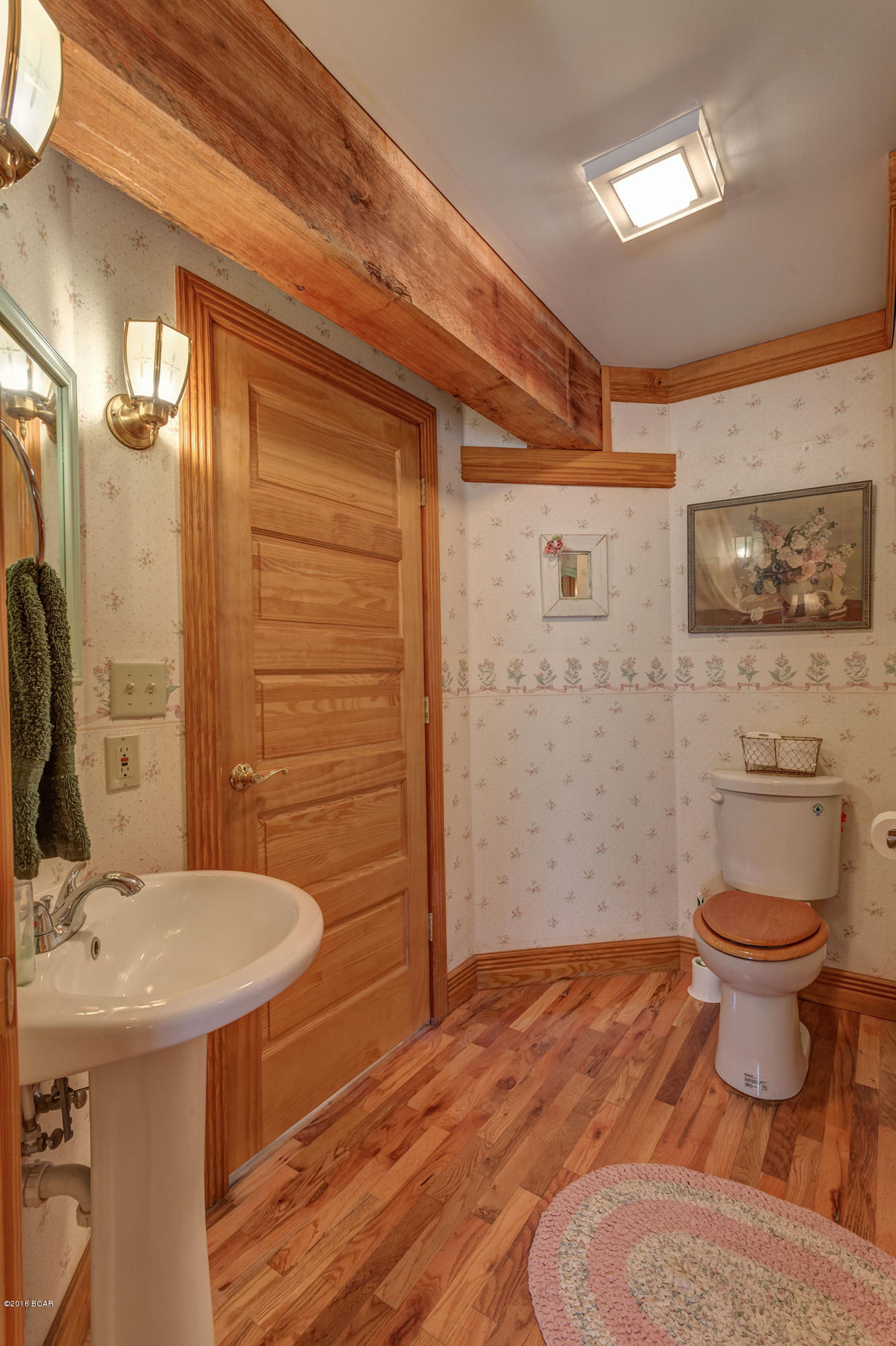 Compass Lake In The Hills - Residential