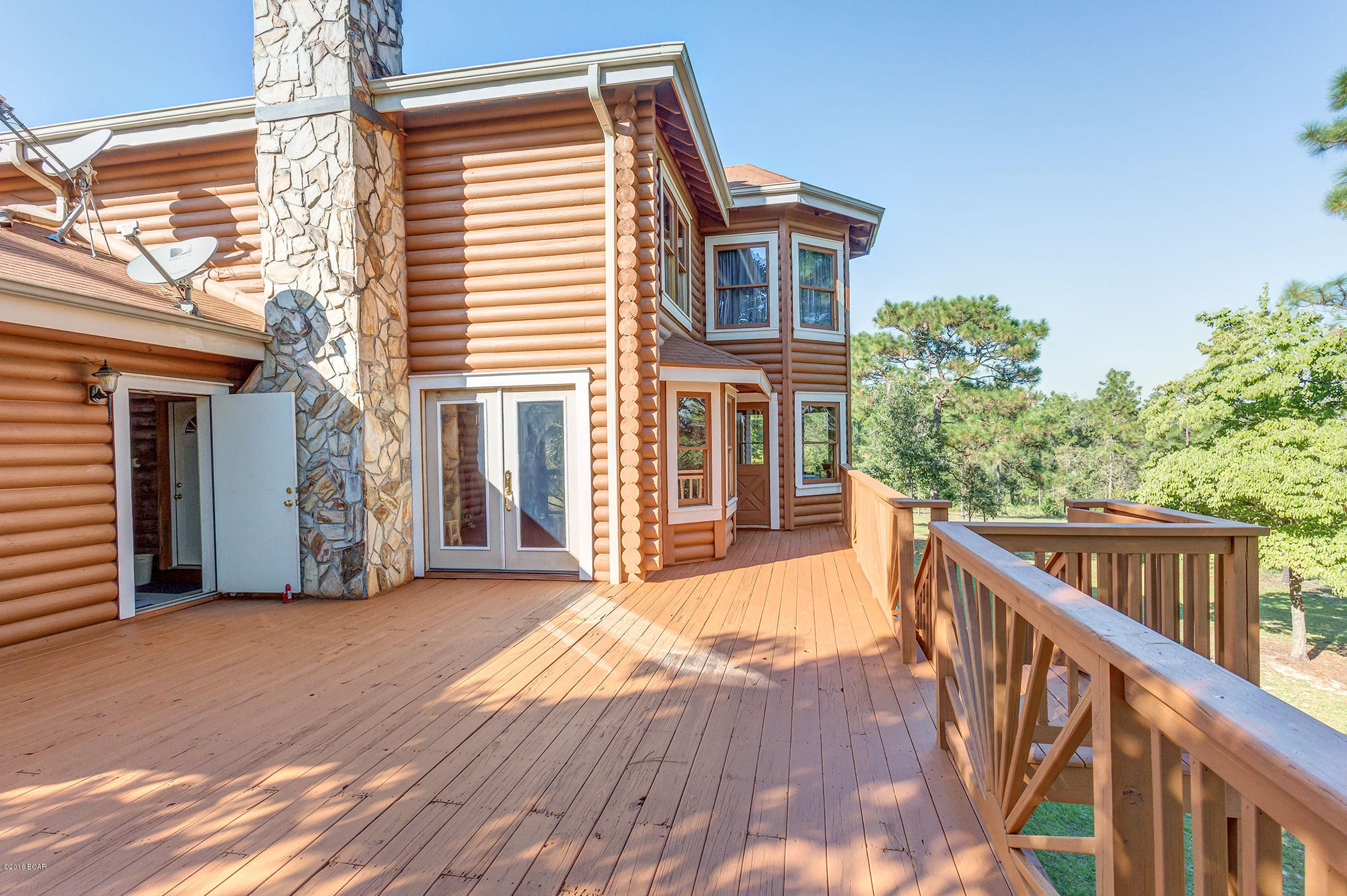 Compass Lake In The Hills - Residential