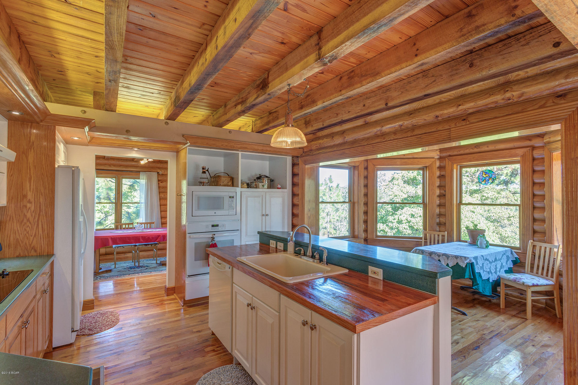 Compass Lake In The Hills - Residential