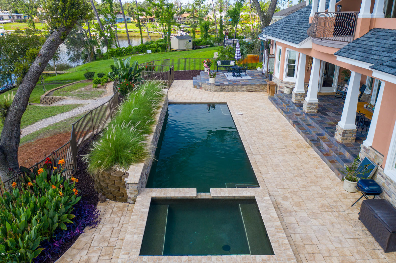 Cove Pointe - Residential