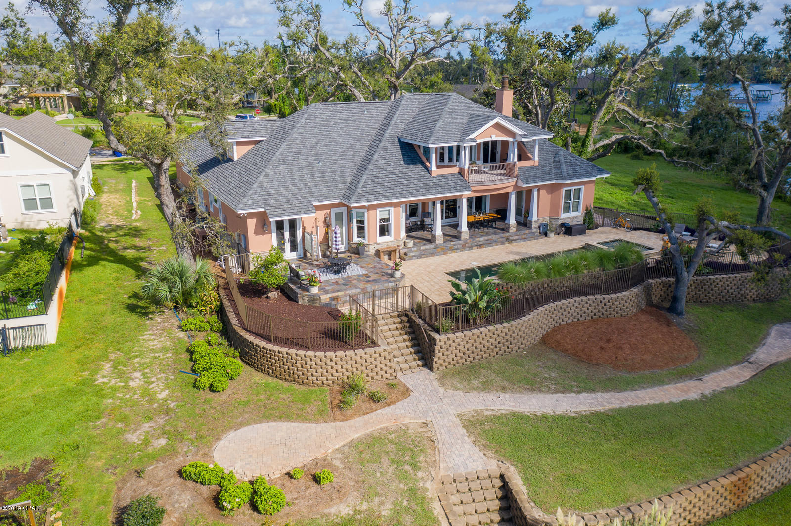 Cove Pointe - Residential