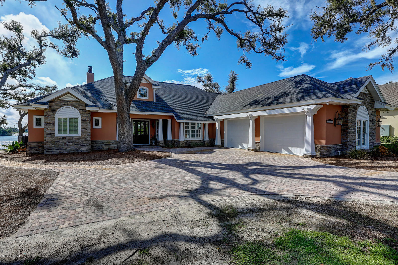 Cove Pointe - Residential