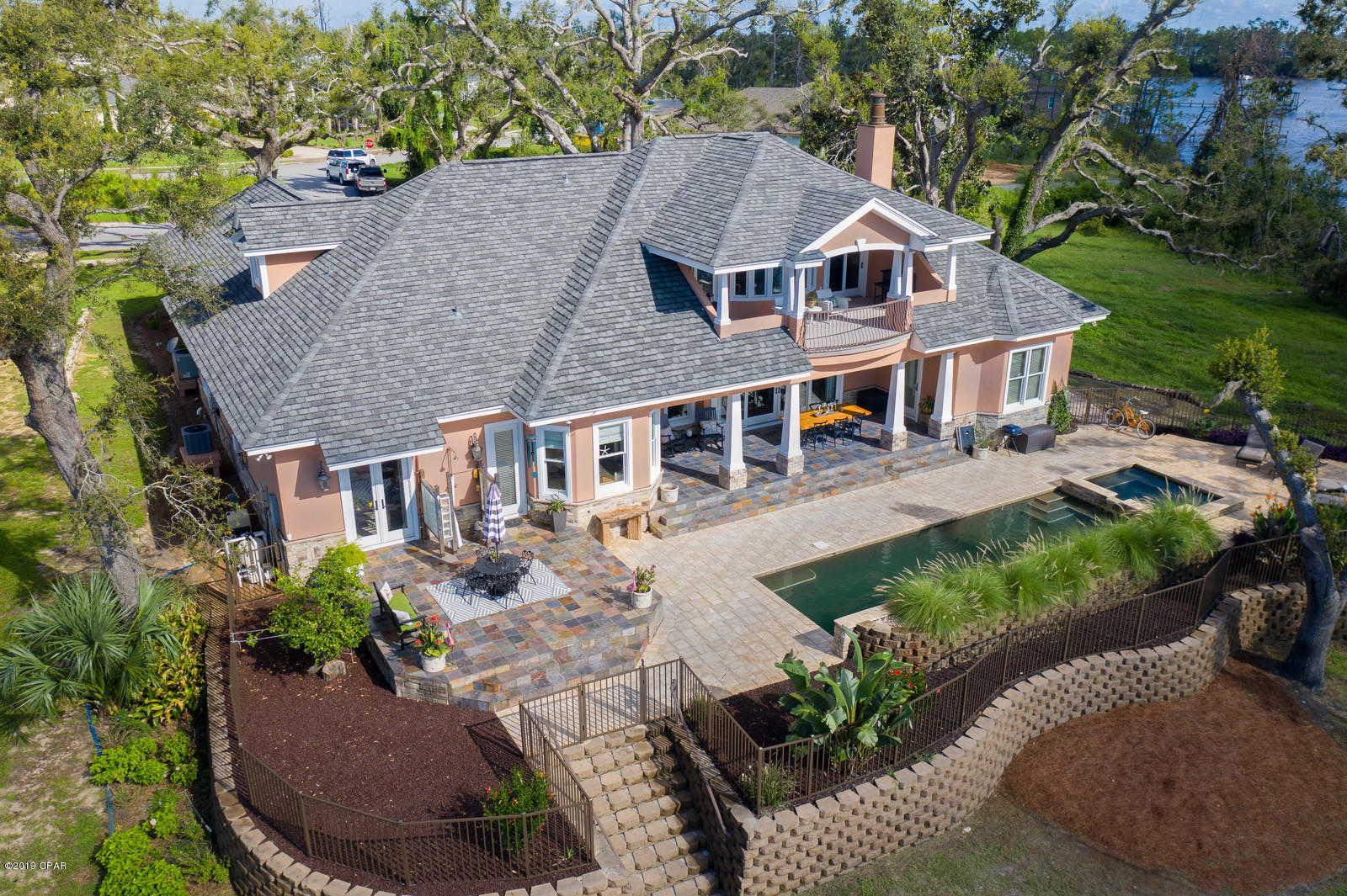 Cove Pointe - Residential