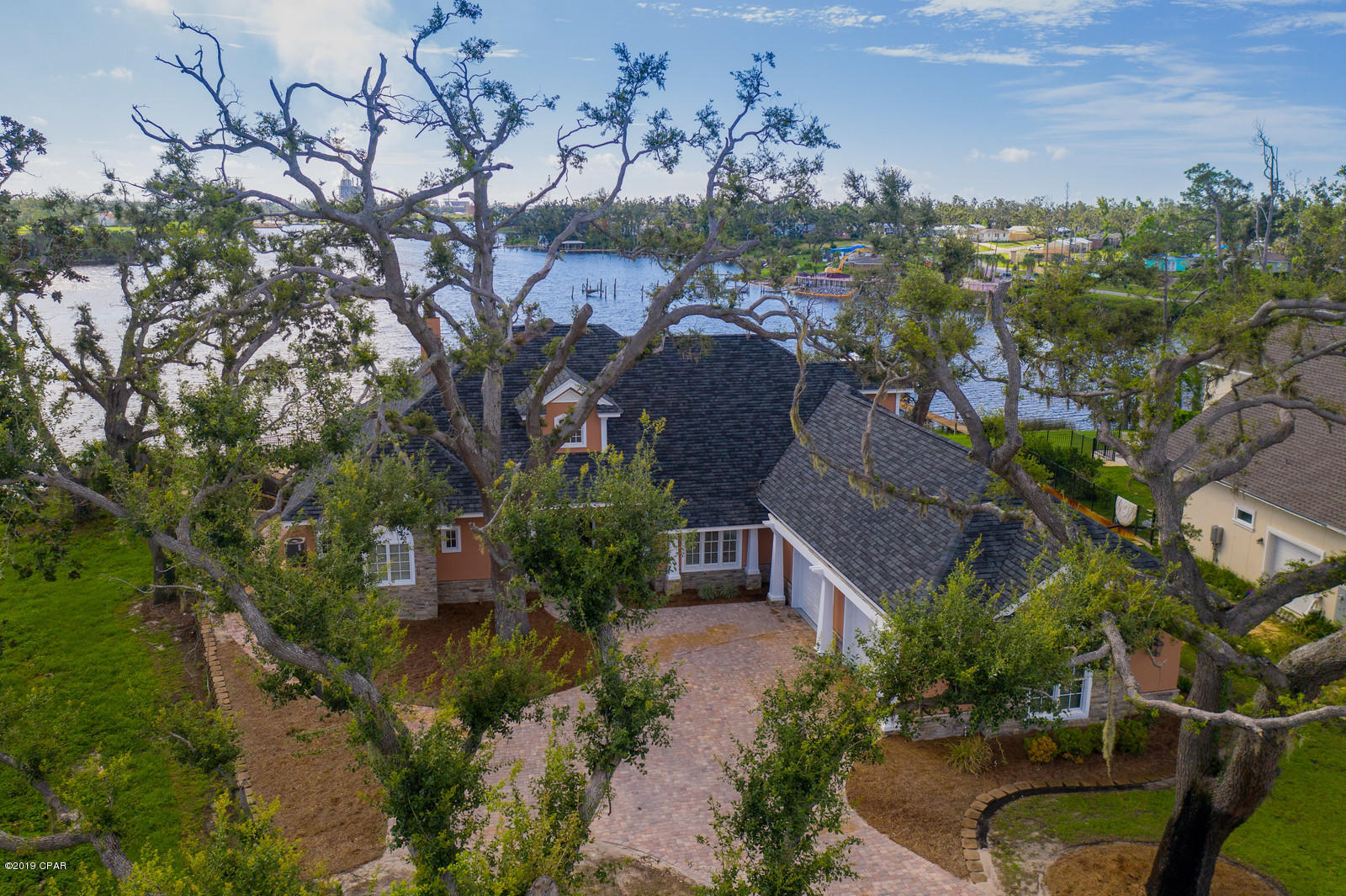 Cove Pointe - Residential