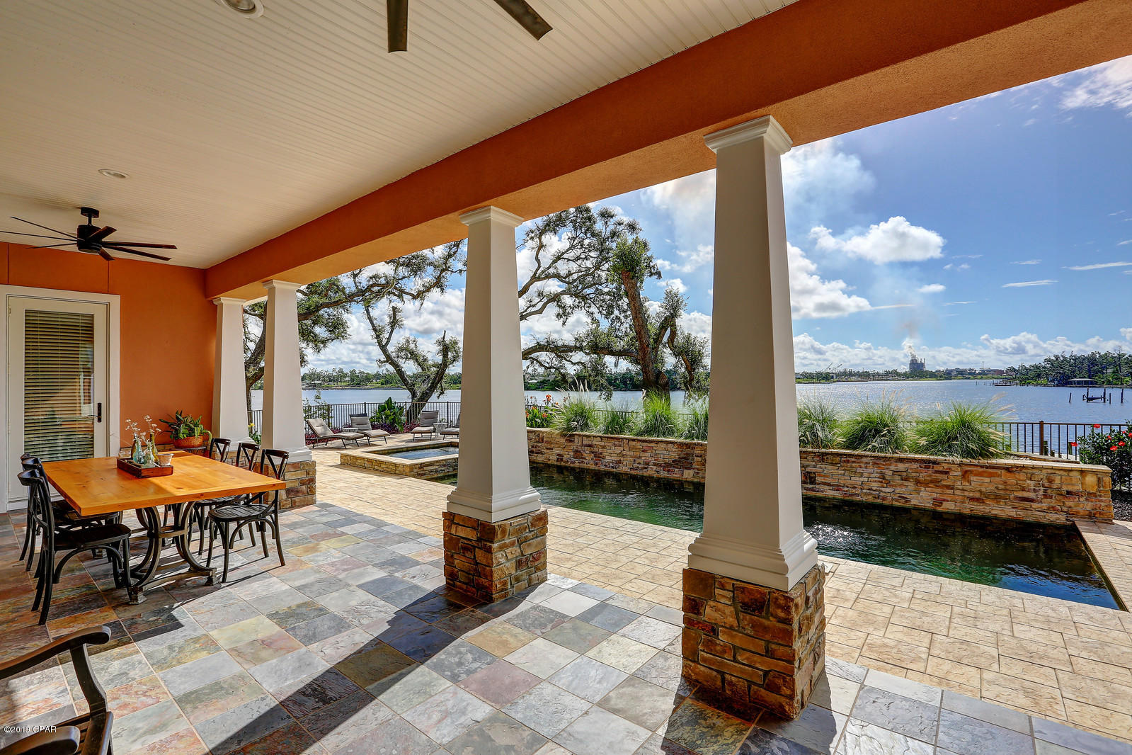 Cove Pointe - Residential