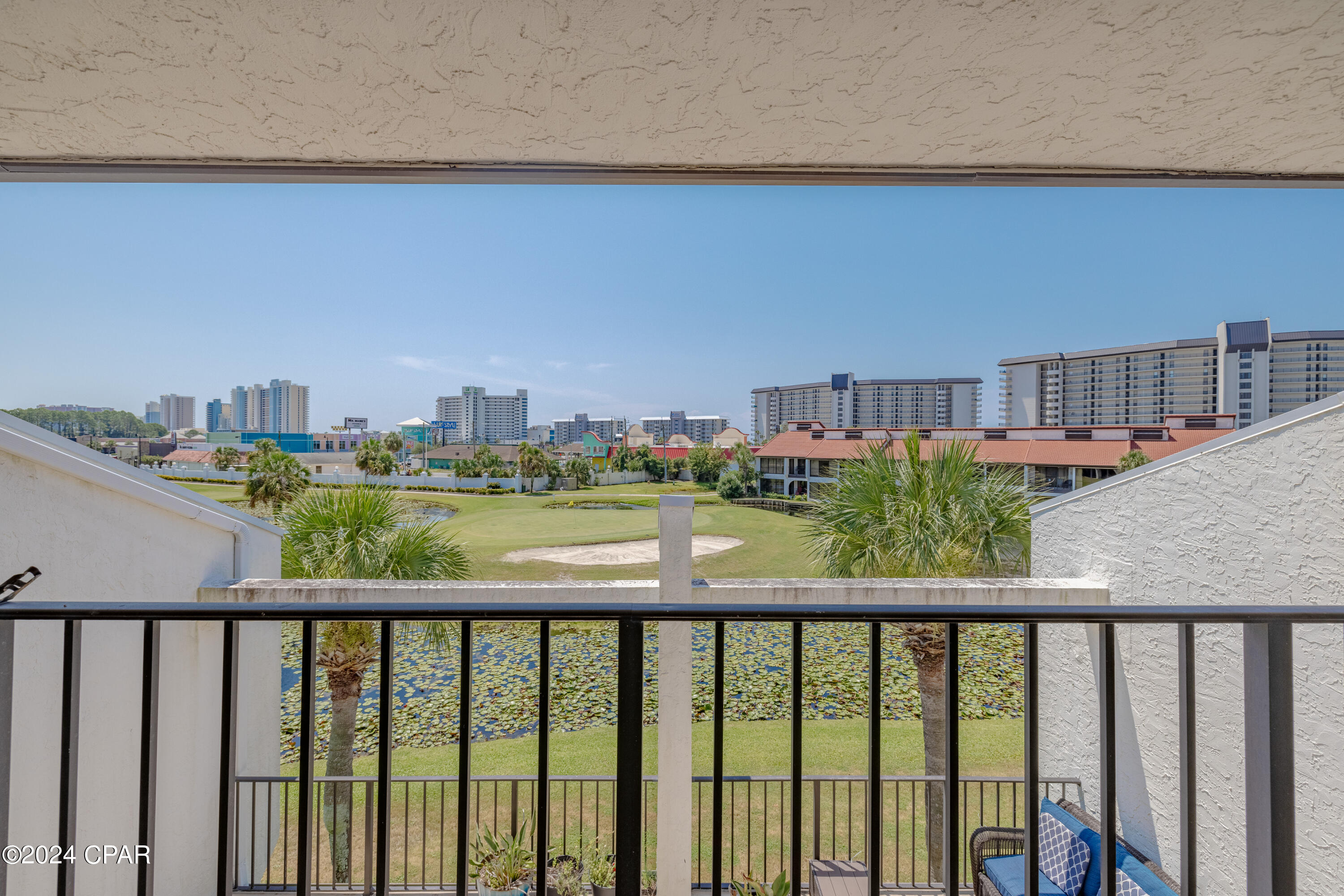 Edgewater Golf Villas 1 - Residential