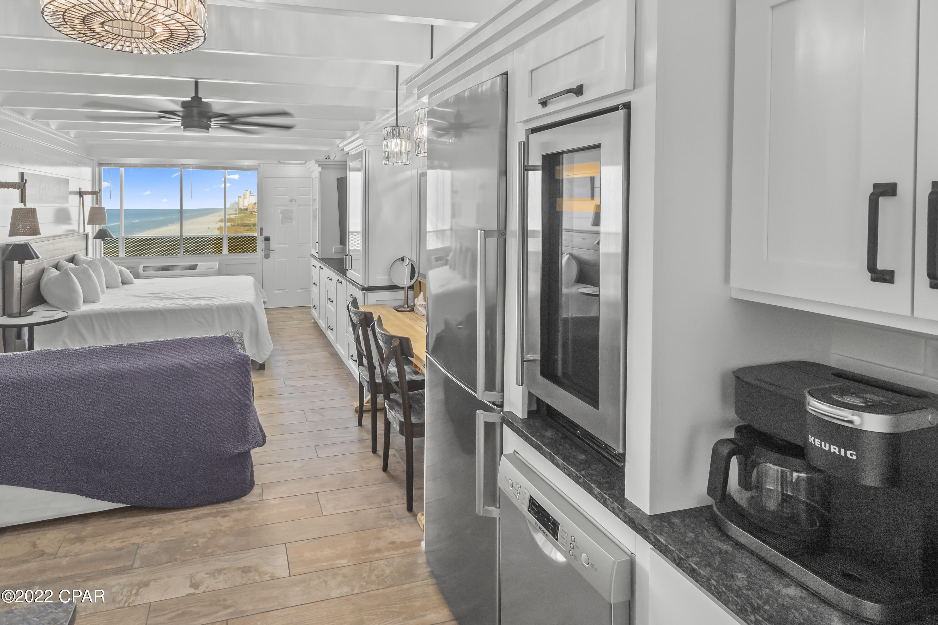 Fontainebleau Terrace - Residential