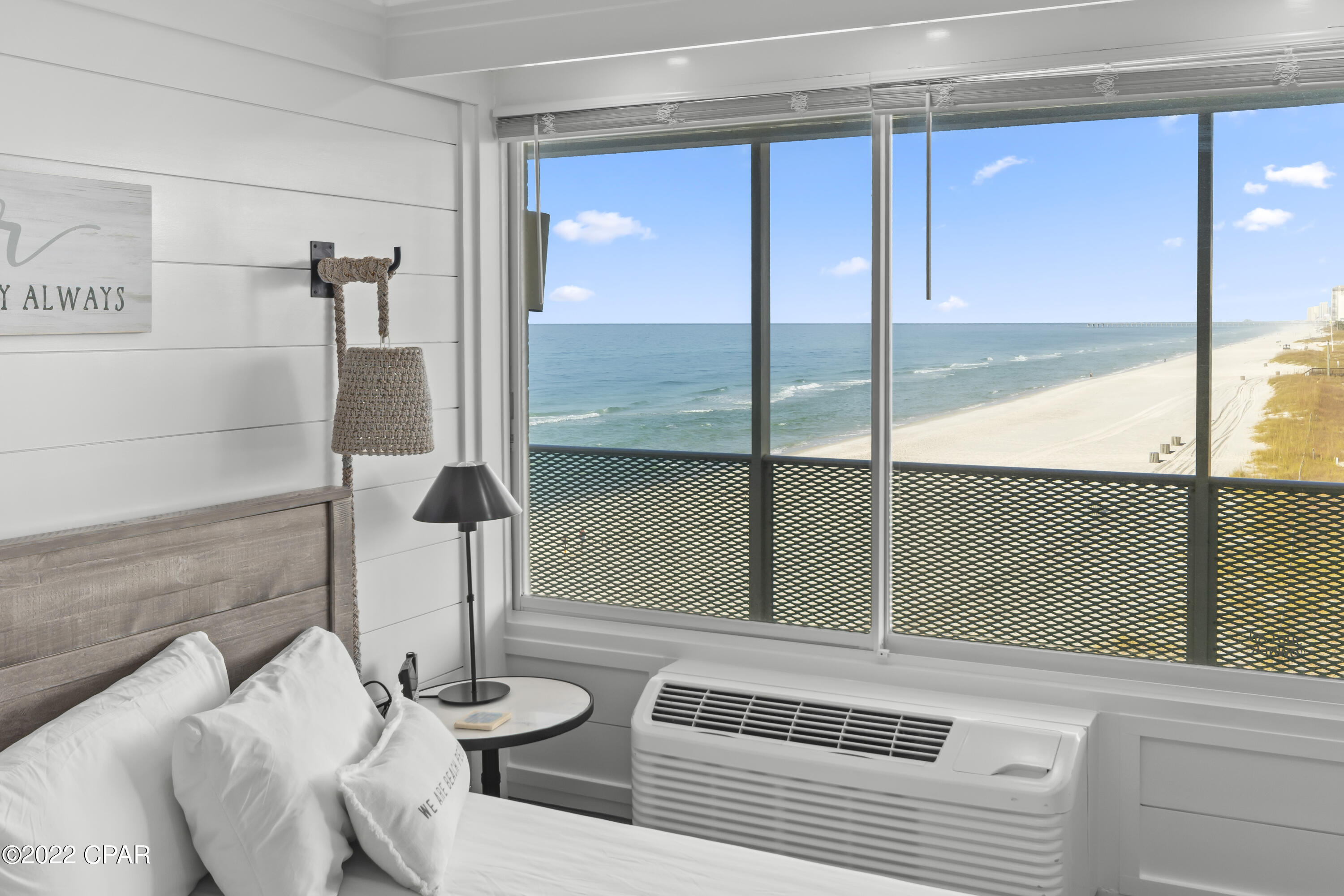 Fontainebleau Terrace - Residential