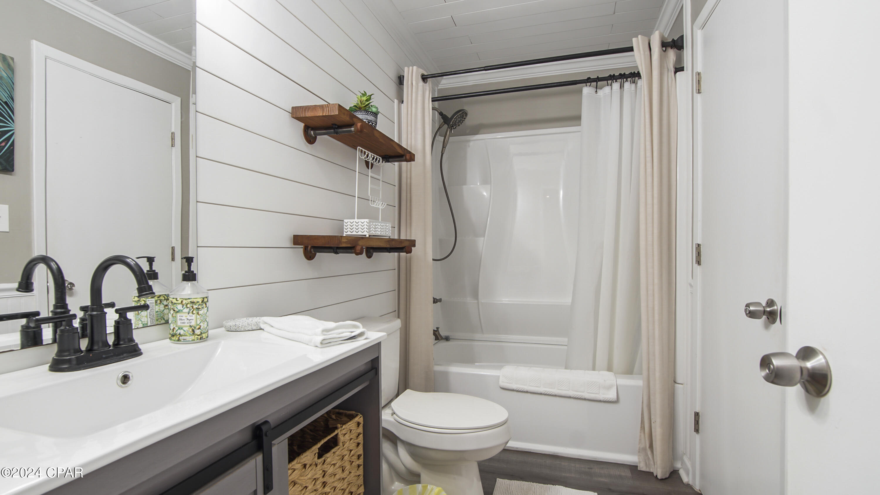 Beachview Villas - Residential