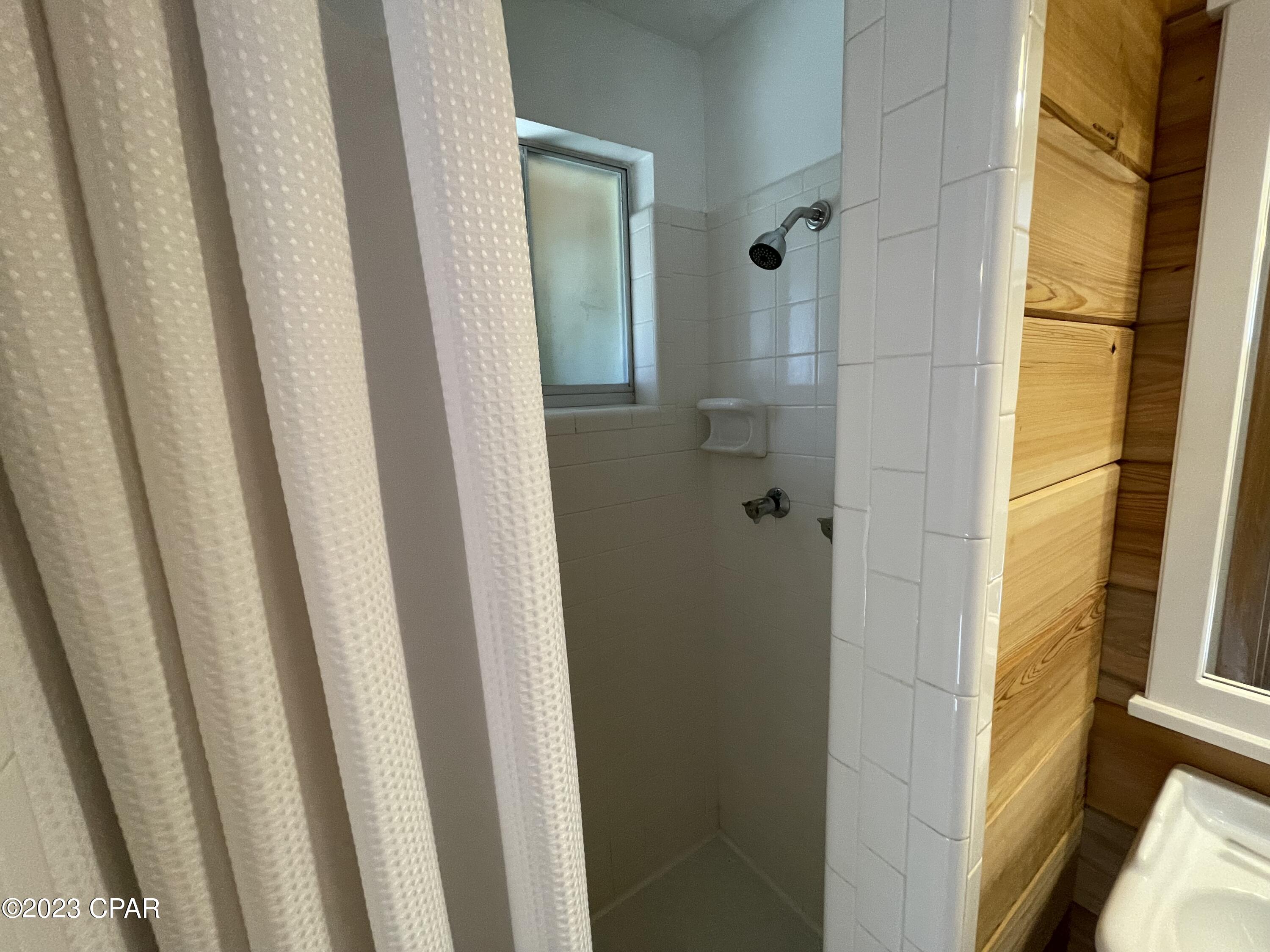 Bid A Wee - Residential Lease