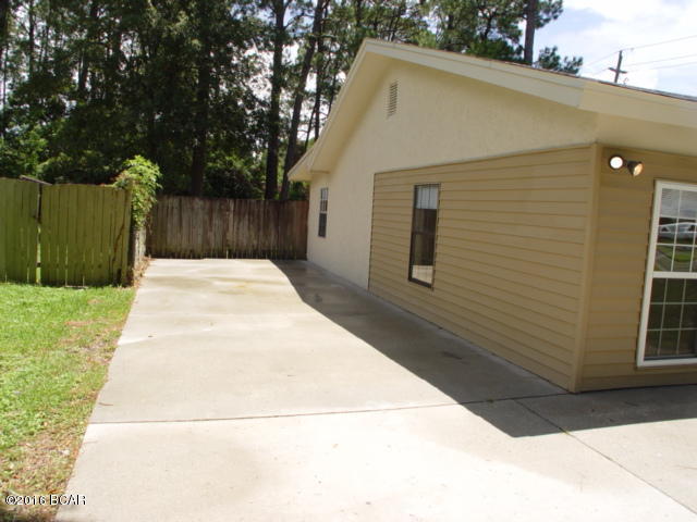 Hentz 1st Add Unit A - Residential Lease