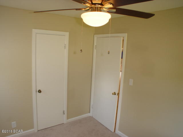 Hentz 1st Add Unit A - Residential Lease