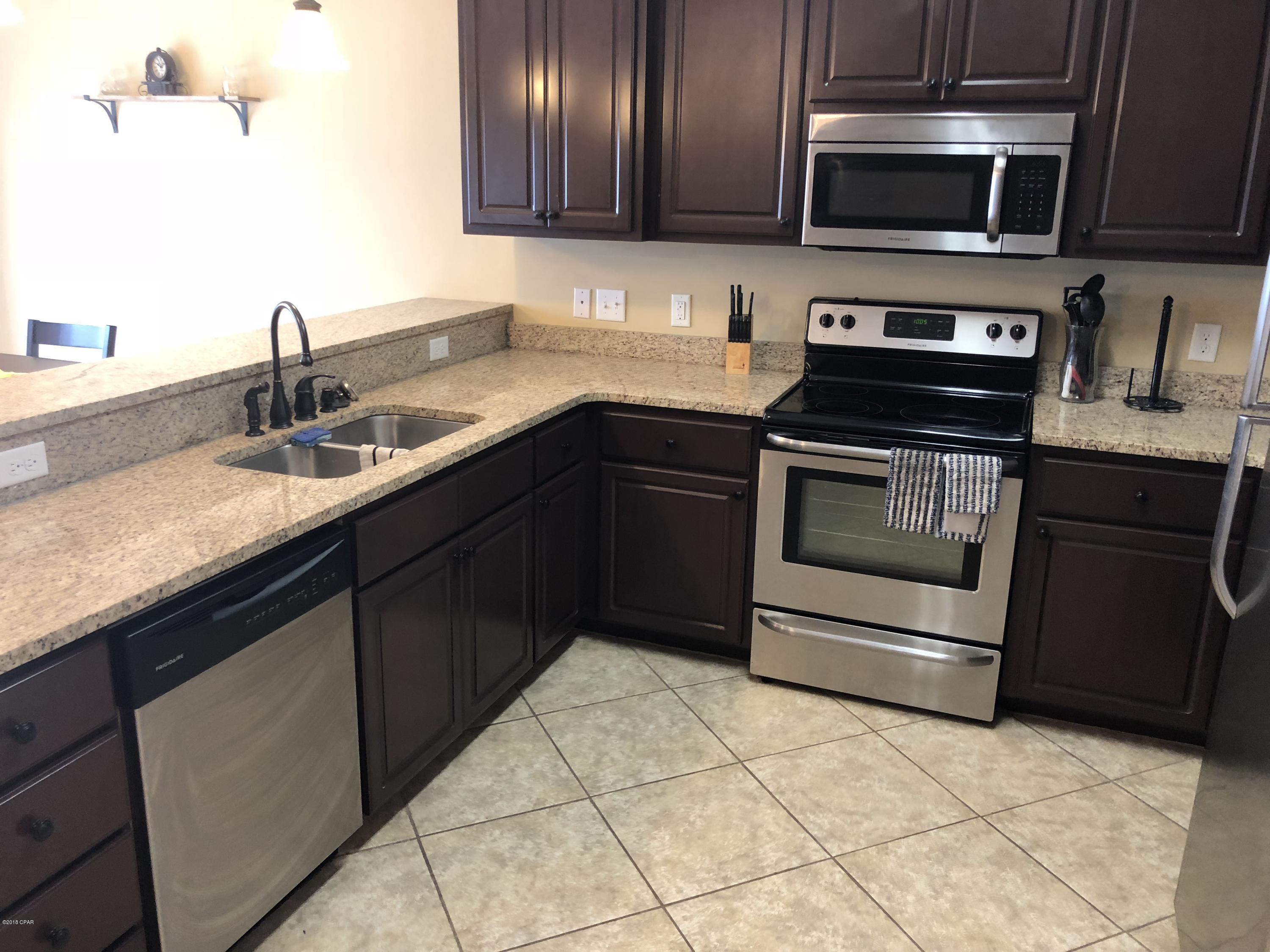 Annabella's Townhomes - Residential