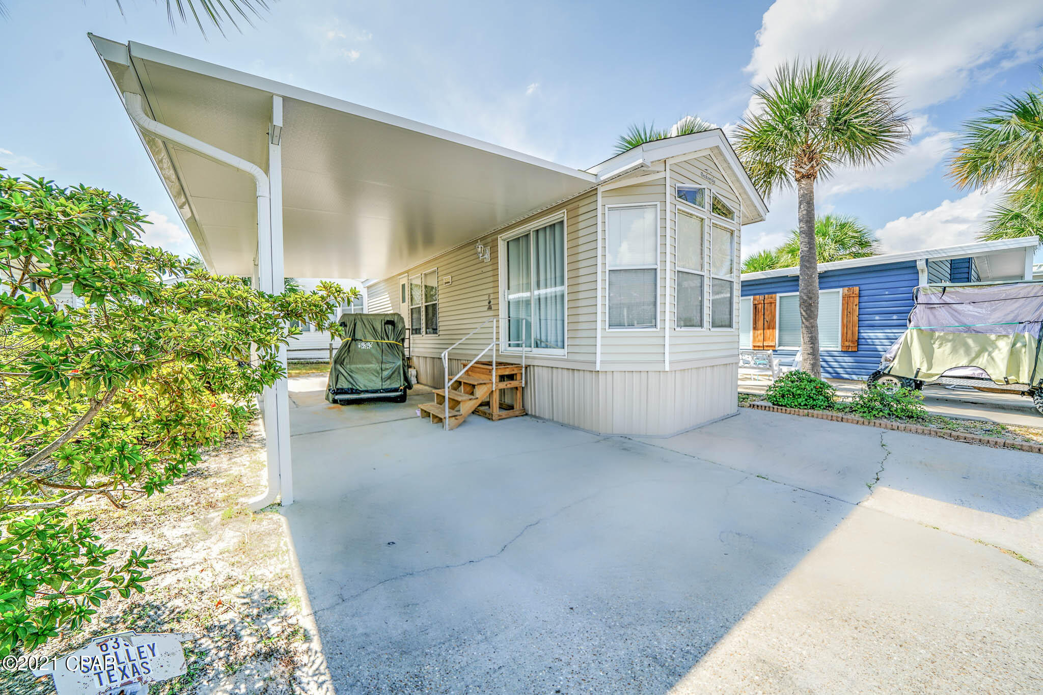 Venture Out Travel Trail - Residential