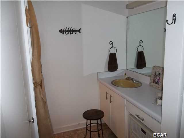 Bay Point Harbour Villas - Residential