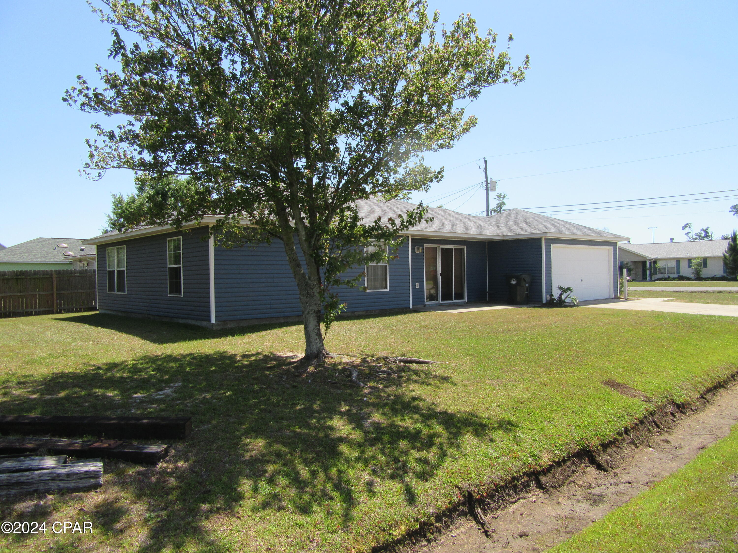 [No Recorded Subdiv] - Residential Lease