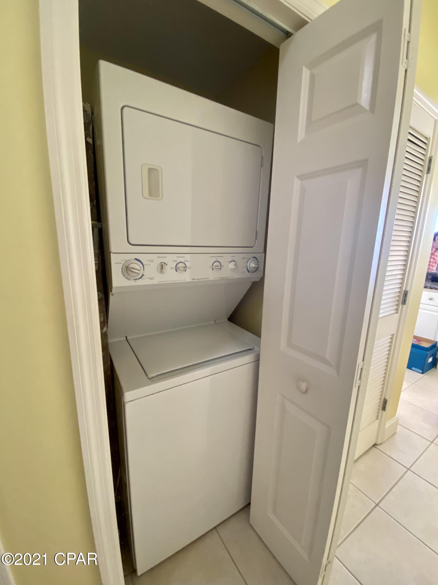 Majestic Beach Tower I - Residential