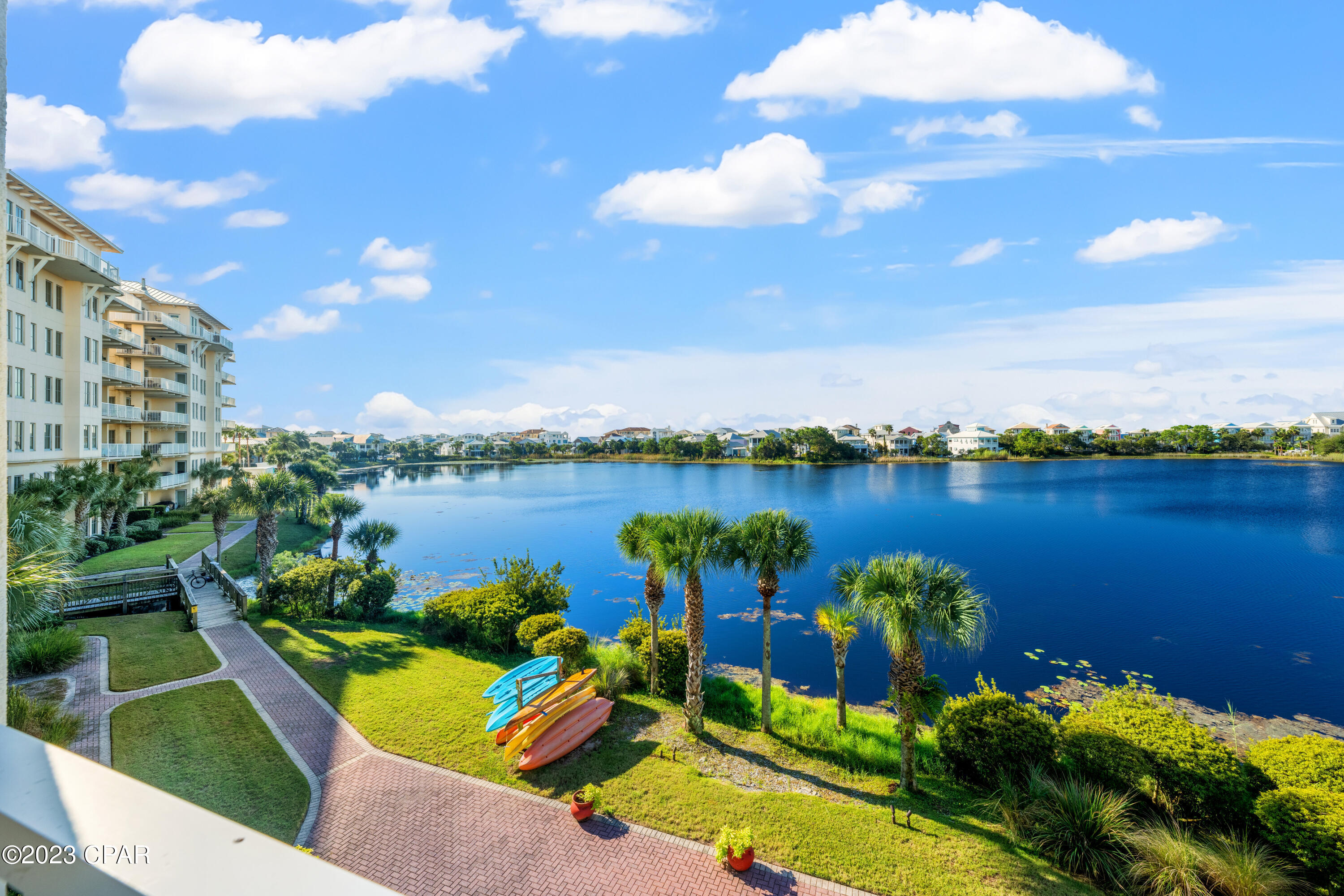 Carillon Beach Inn - Residential