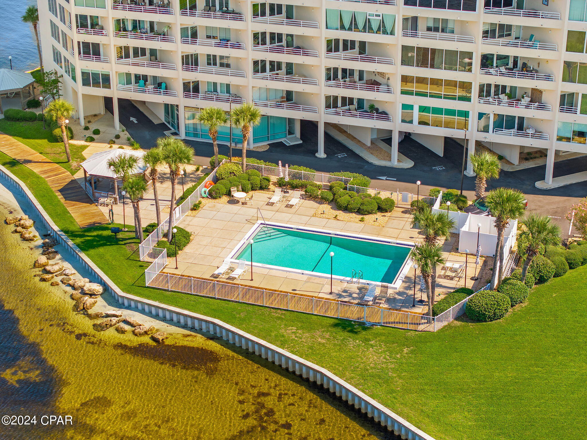 Cove Harbor - Residential