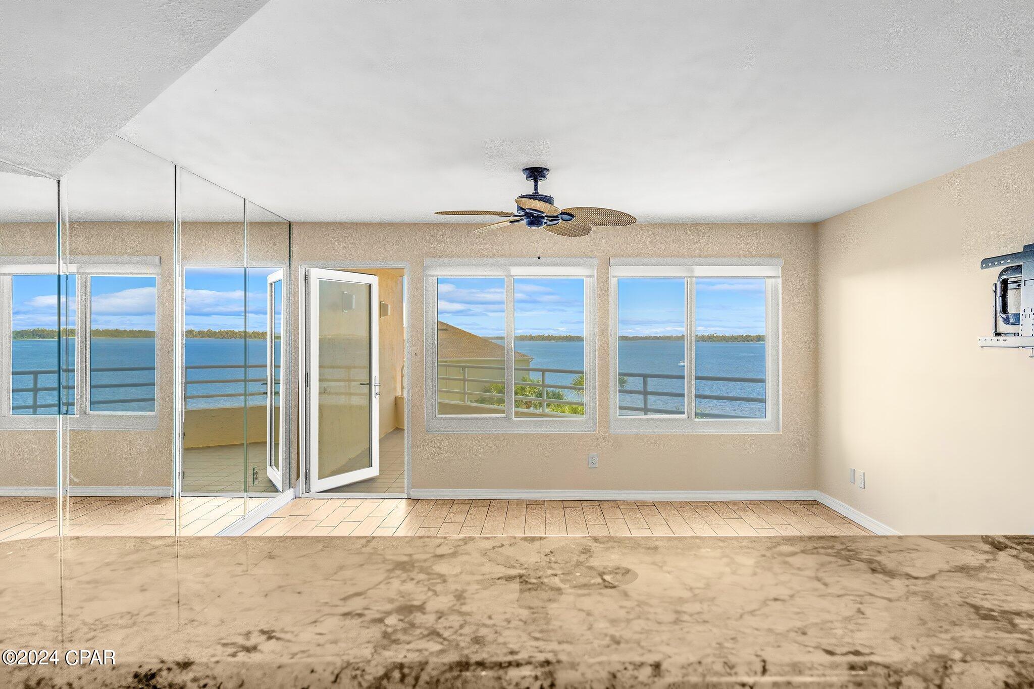 Cove Harbor - Residential