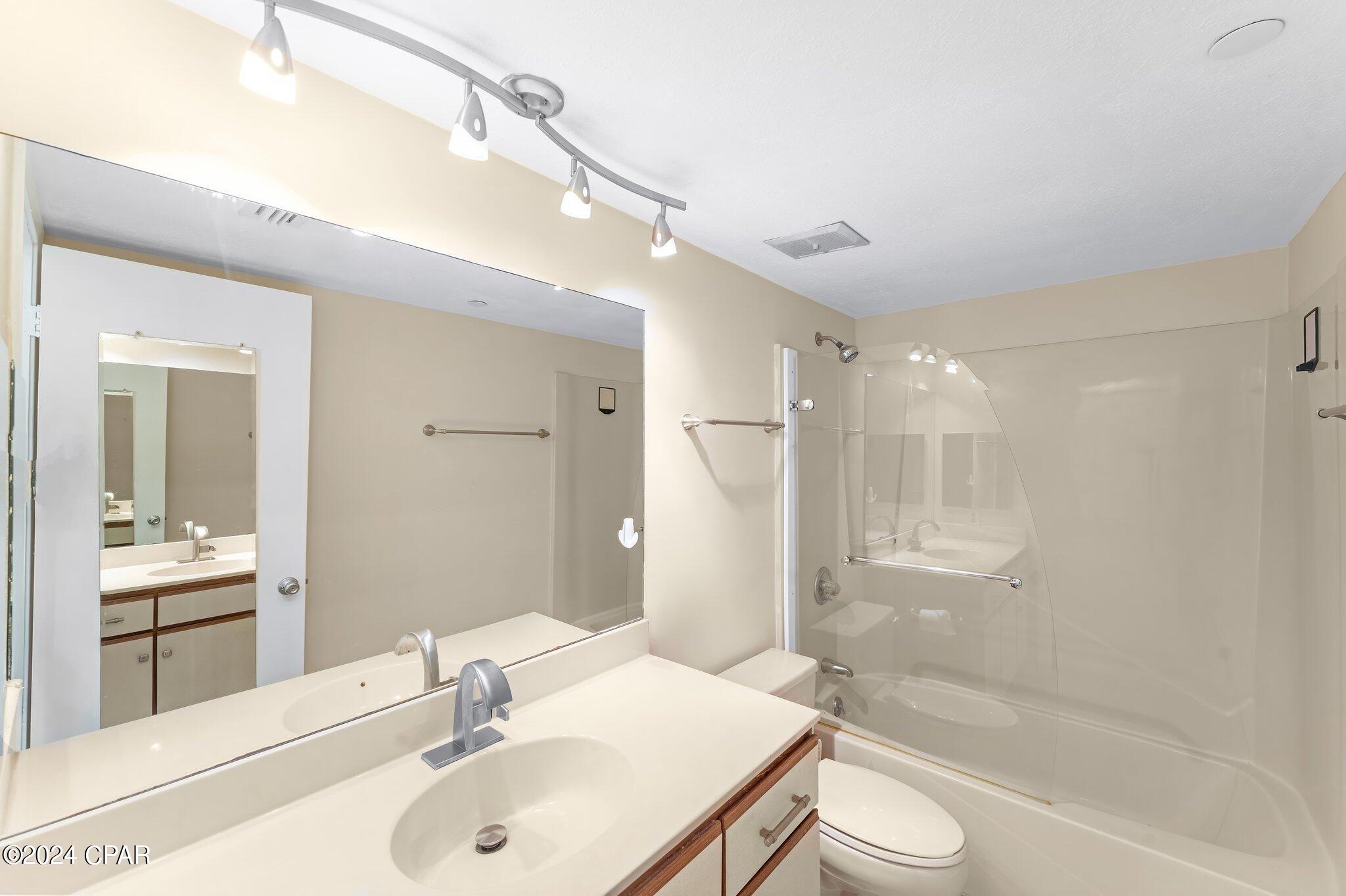 Cove Harbor - Residential