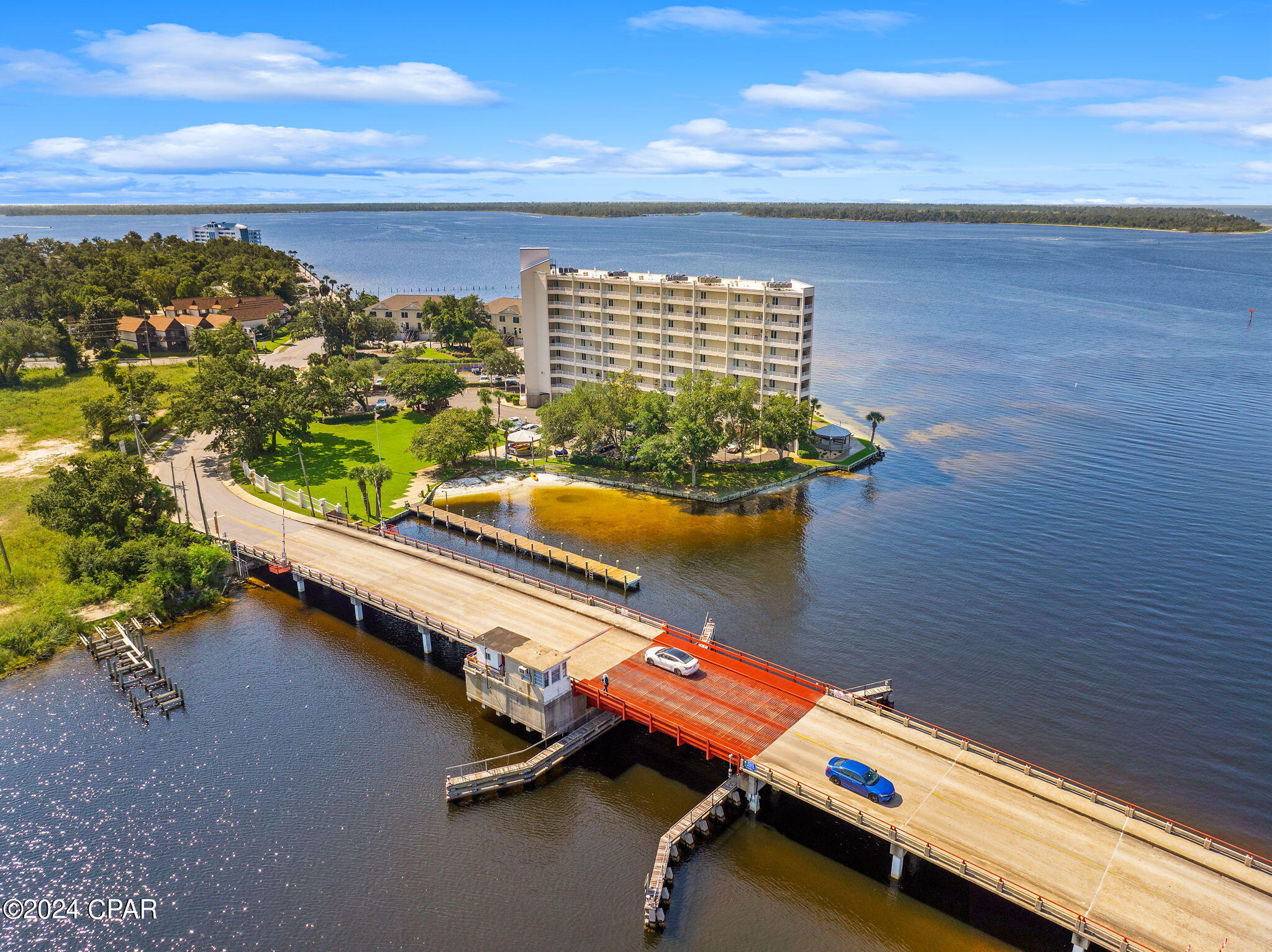 Cove Harbor - Residential