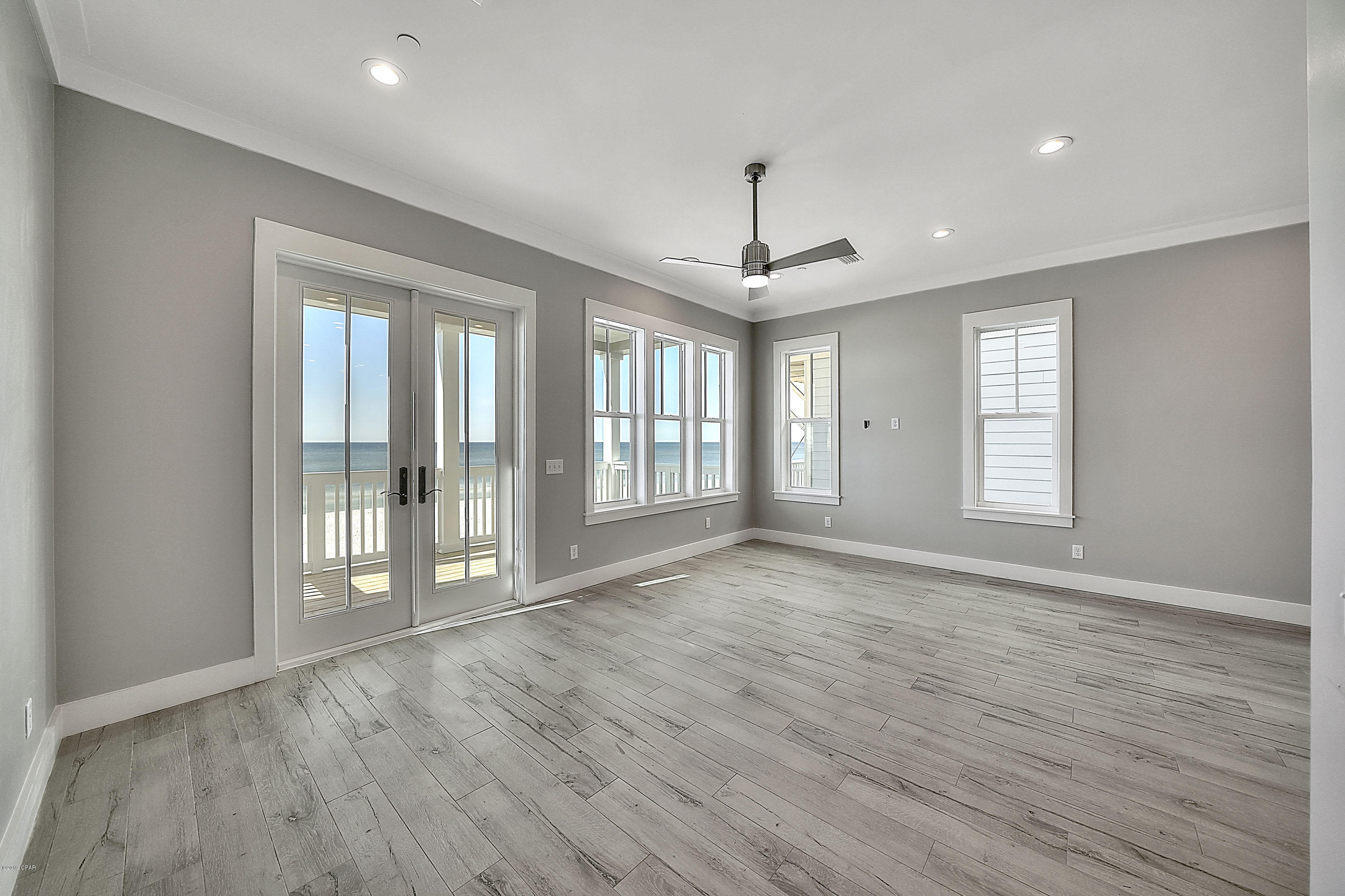 Laguna Beach Villas - Residential