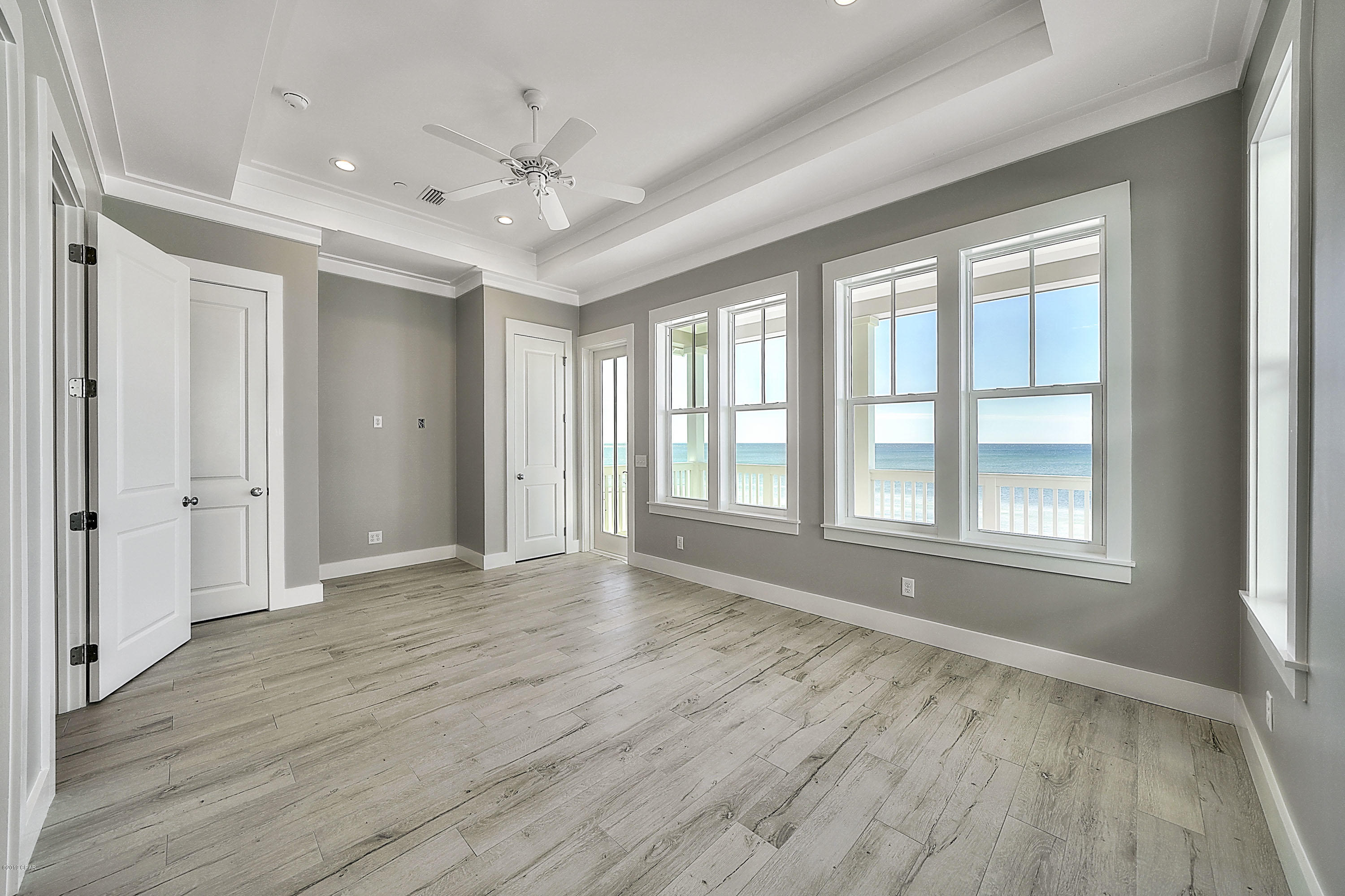 Laguna Beach Villas - Residential