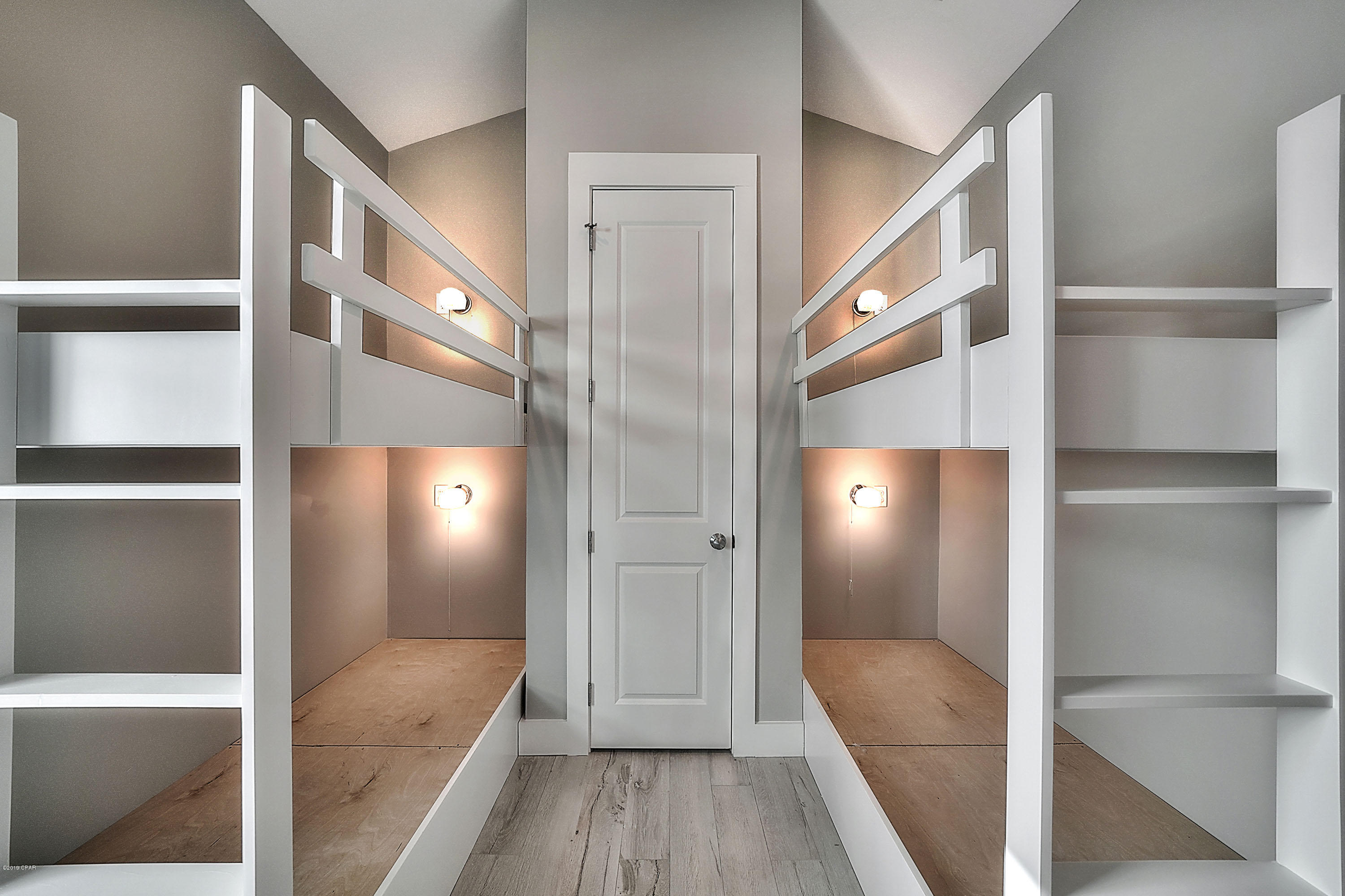 Laguna Beach Villas - Residential