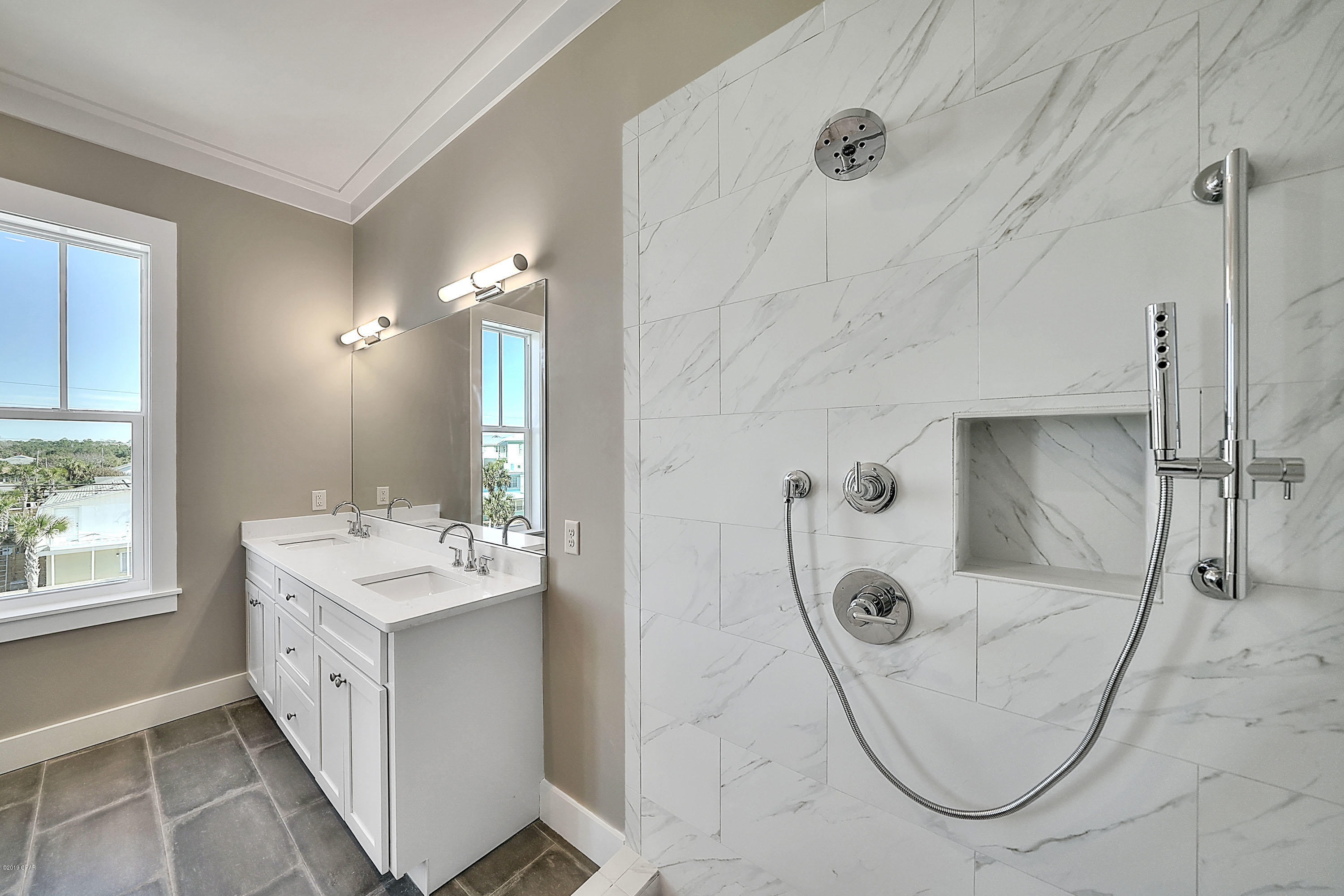 Laguna Beach Villas - Residential