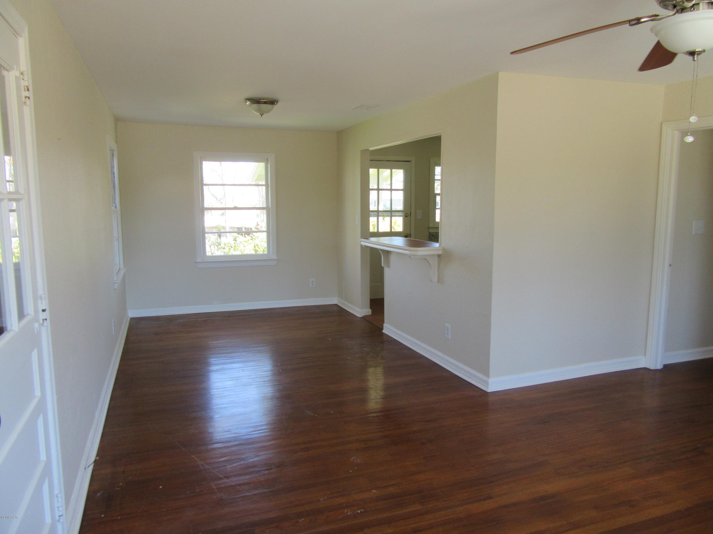 [No Recorded Subdiv] - Residential Lease