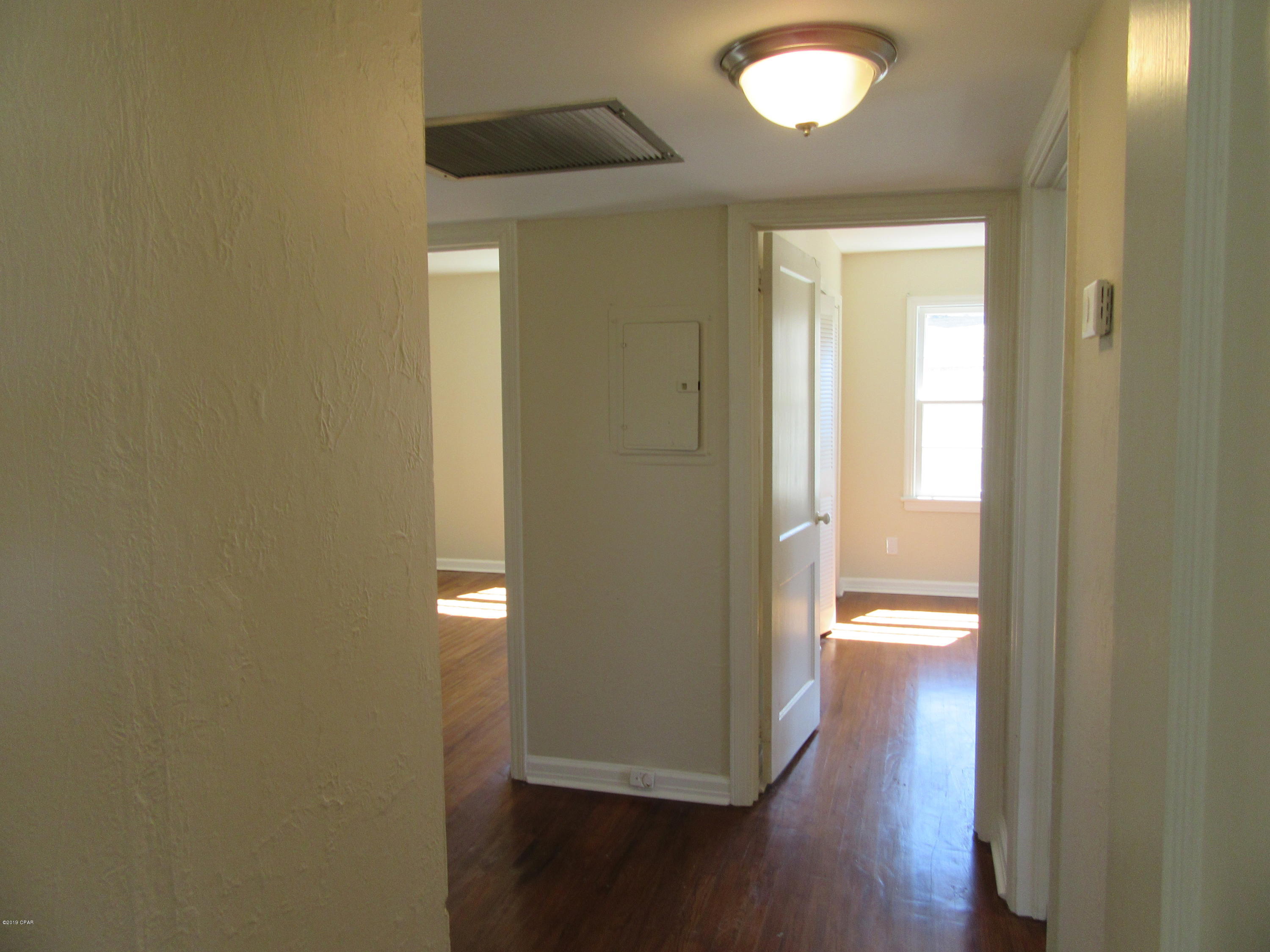 [No Recorded Subdiv] - Residential Lease