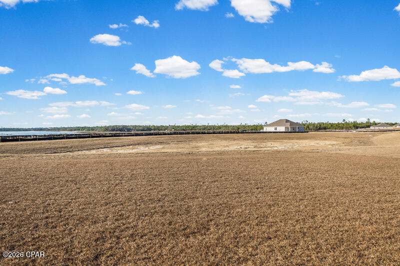 Lake Merial - Residential