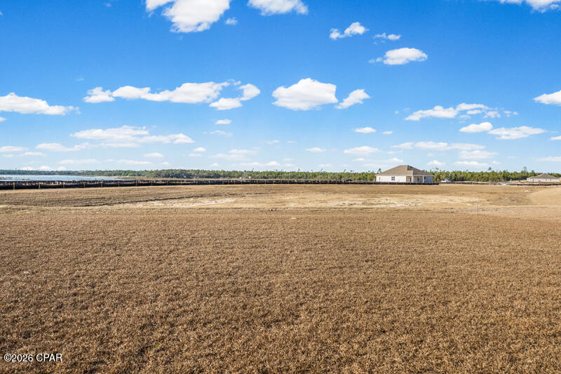 Lake Merial - Residential