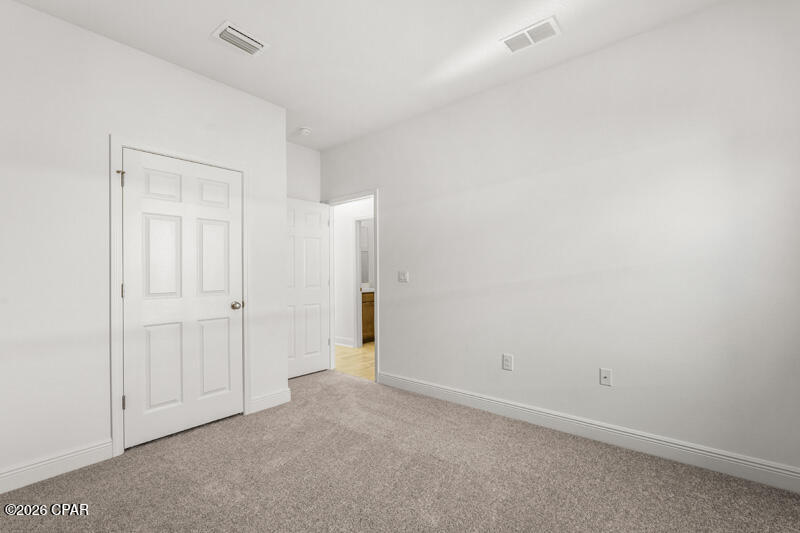 Lake Merial - Residential