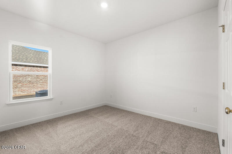 Lake Merial - Residential