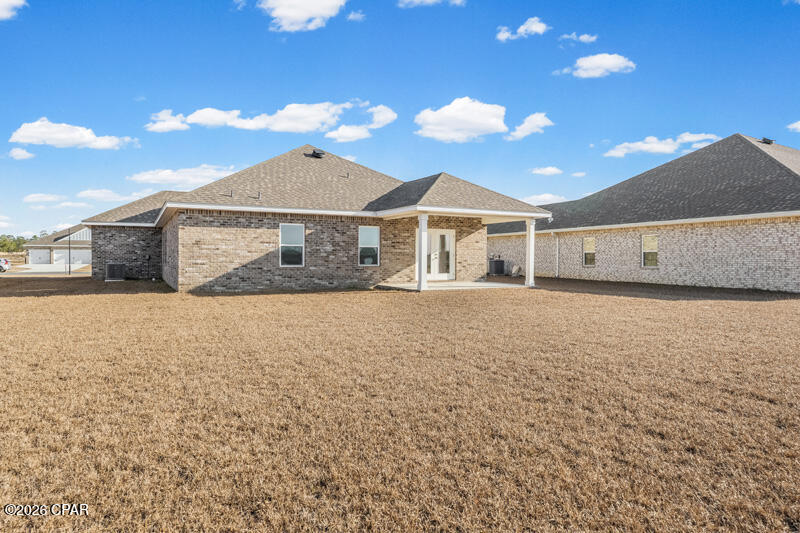 Lake Merial - Residential