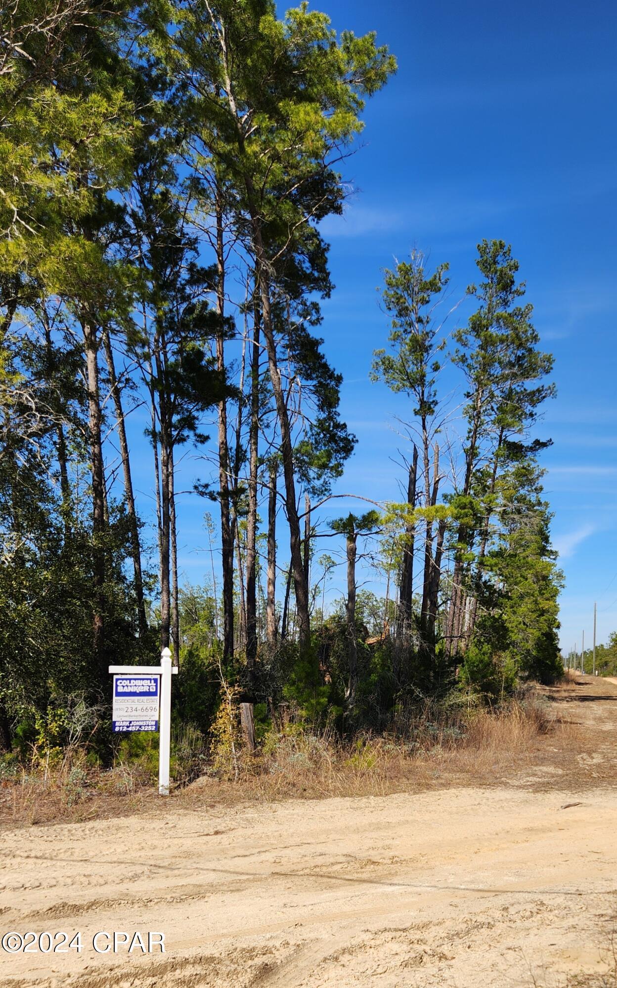 [No Recorded Subdiv] - Land